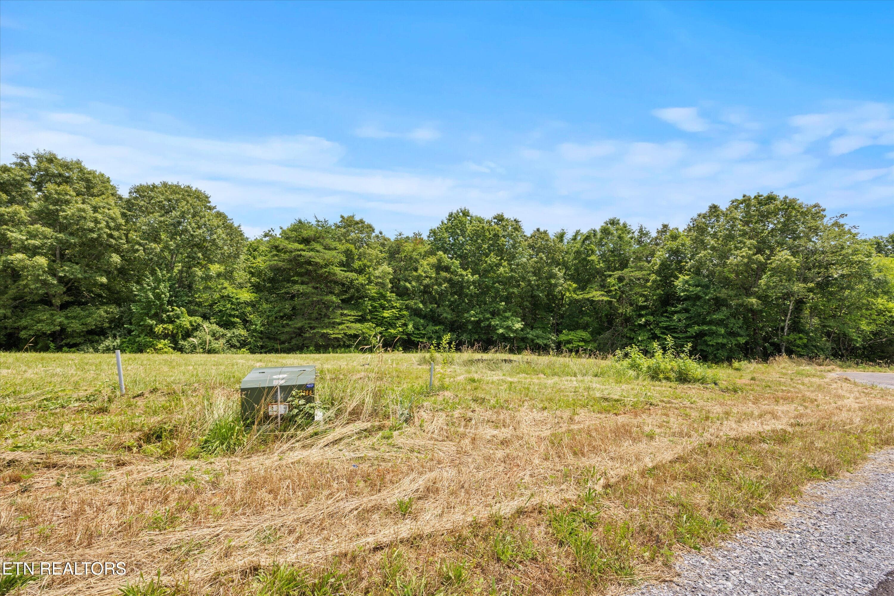 2890 Norcross Rd, Maryville, TN 37803