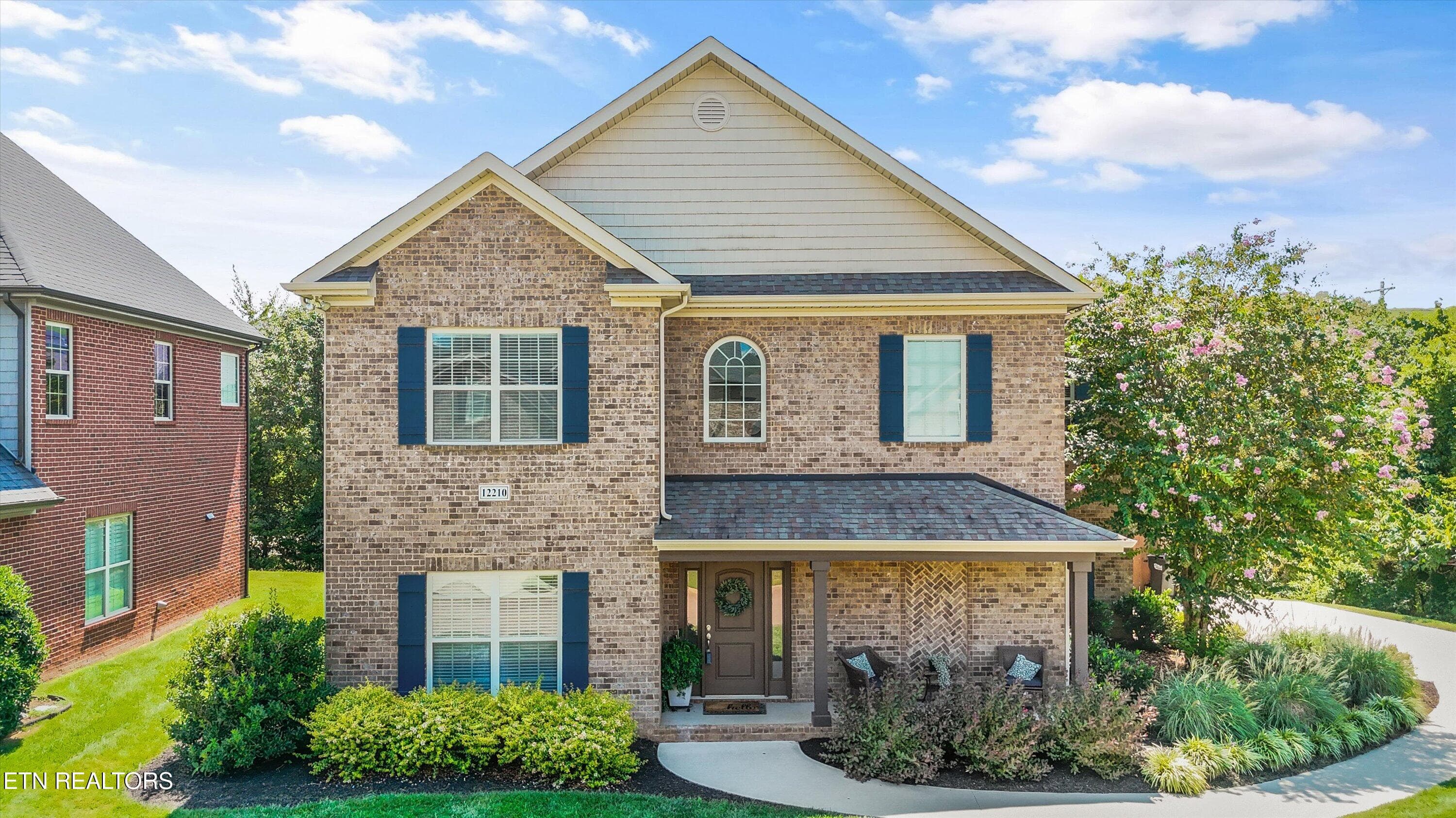 12210 Deer Crossing Drive, Knoxville, TN 37932