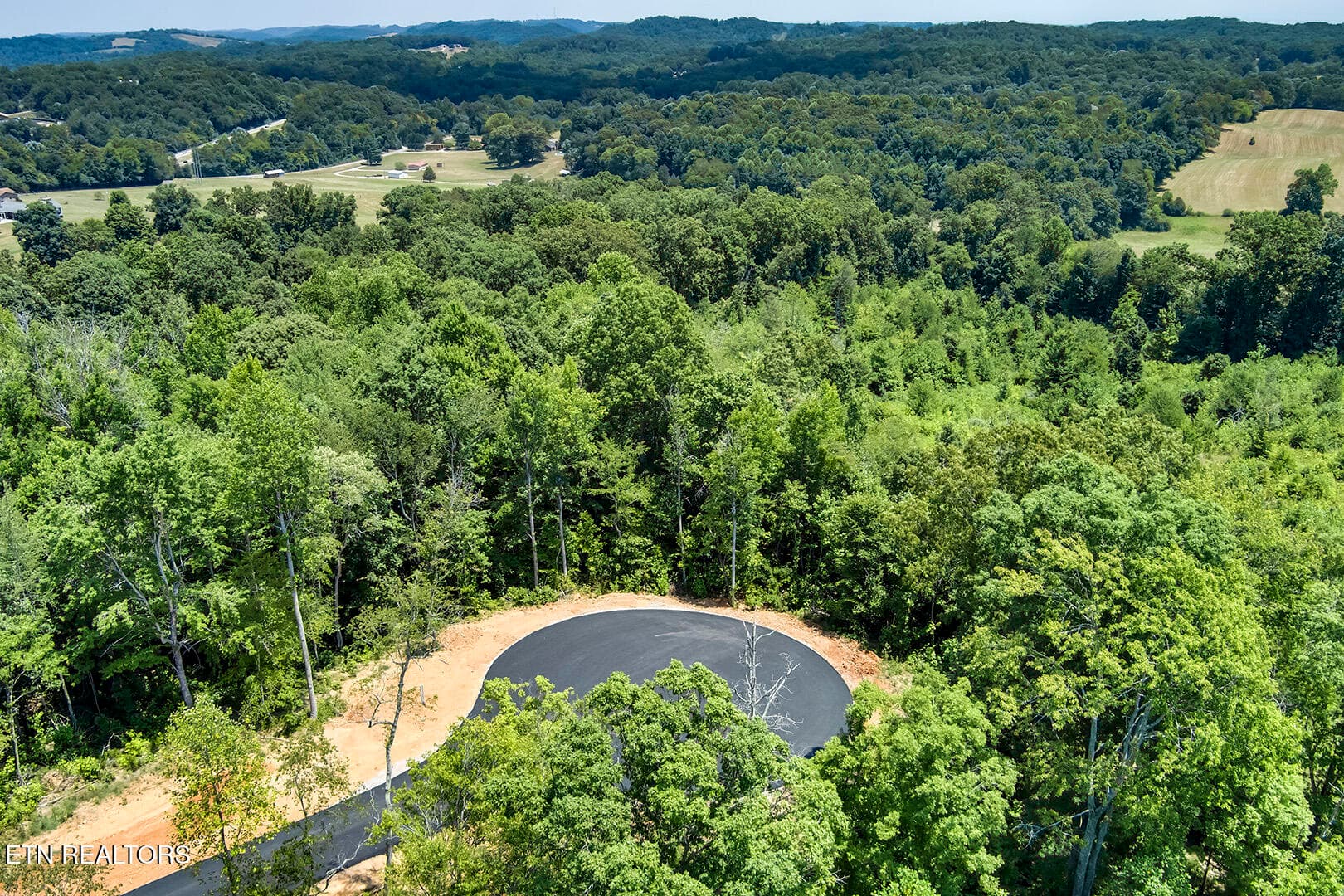 199 Canter Way, Lenoir City, TN 37771