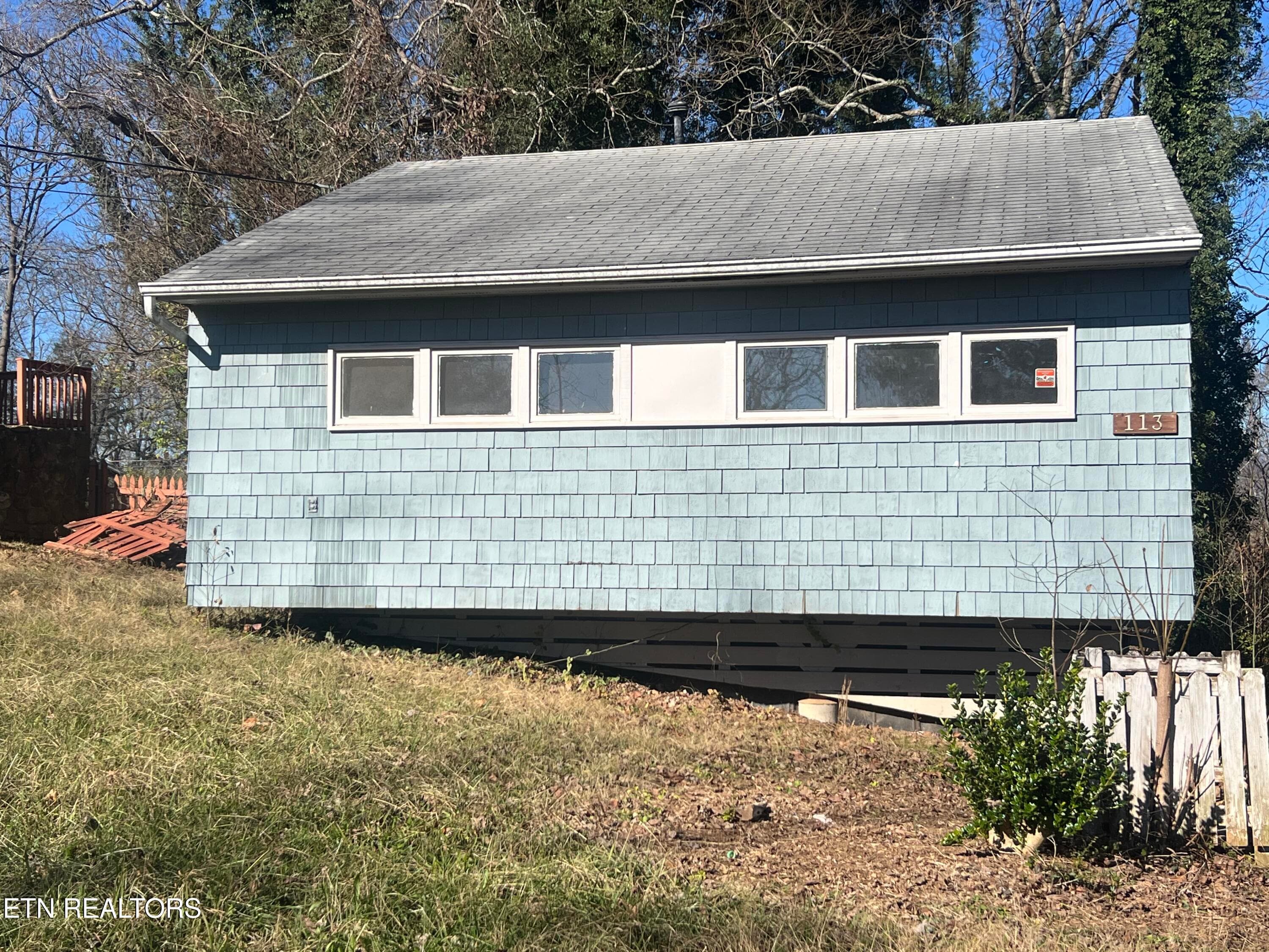 113 S Walker Lane, Oak Ridge, TN 37830