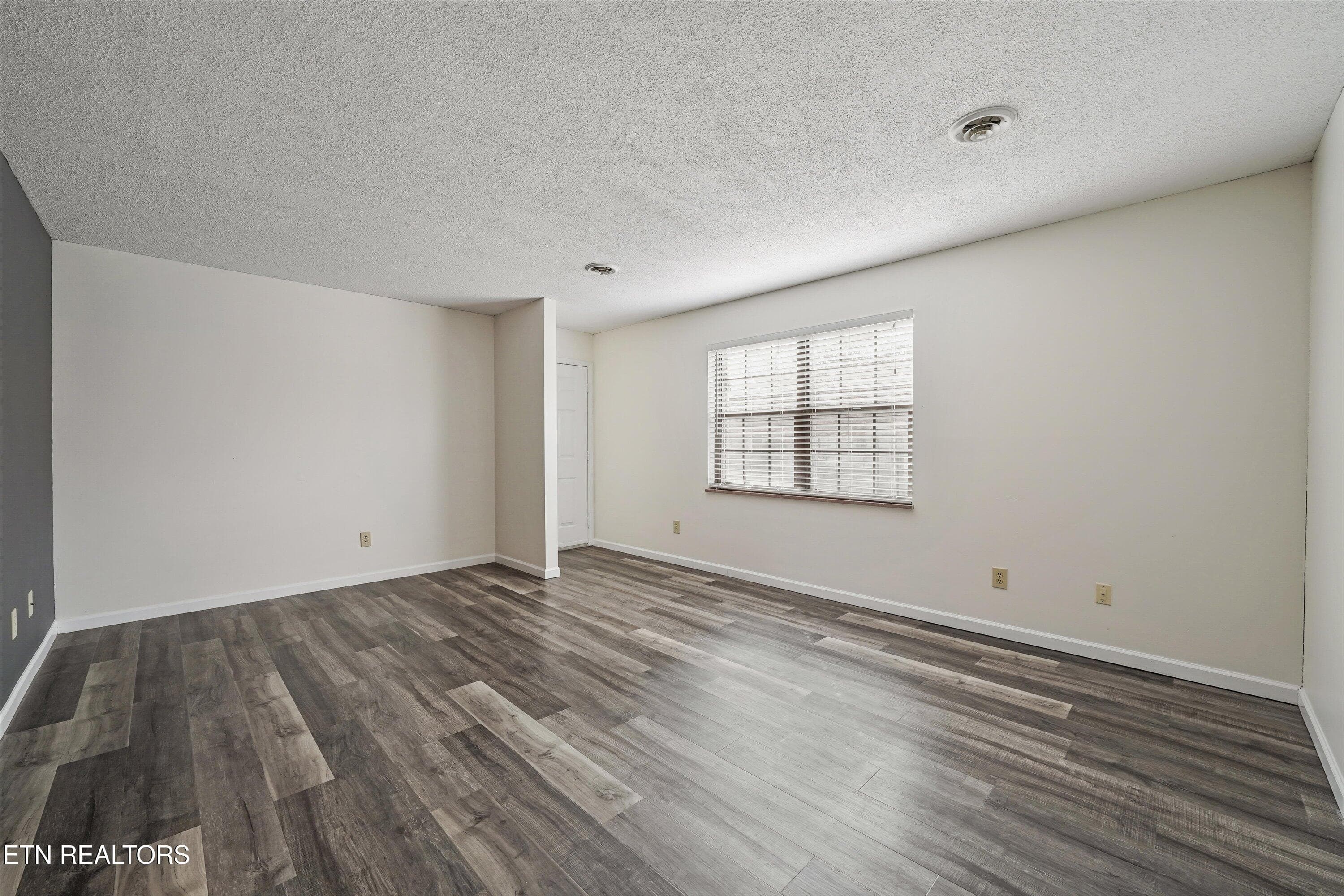 810 Highland Drive 501, Knoxville, TN 37912