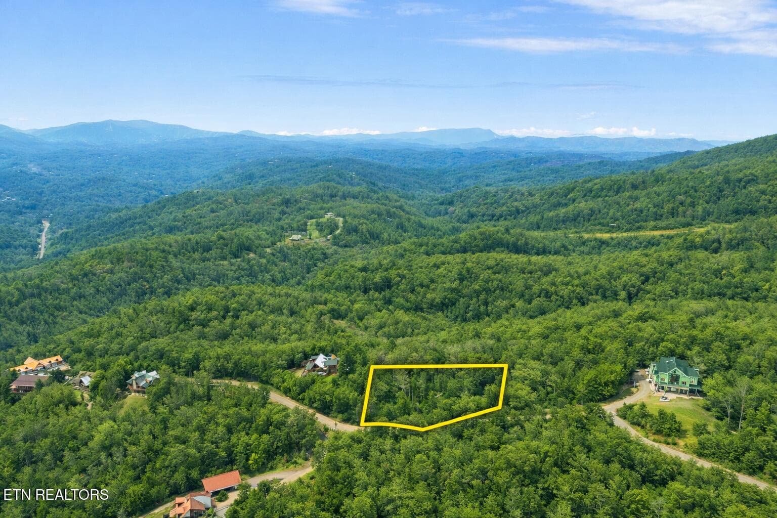 Pinnacle View Rd, Pittman Center, TN 37738