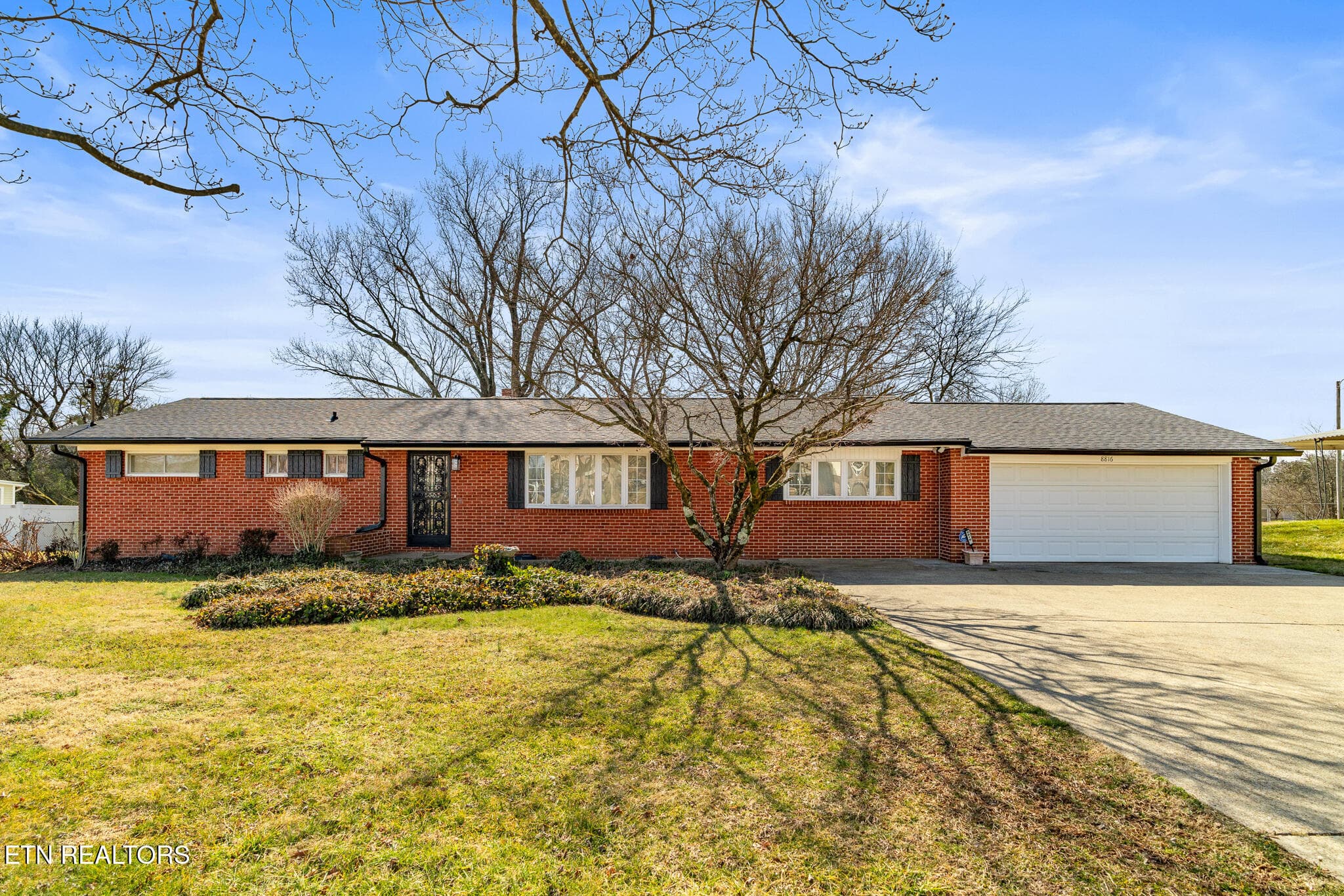 8816 Middlebrook Pike, Knoxville, TN 37923