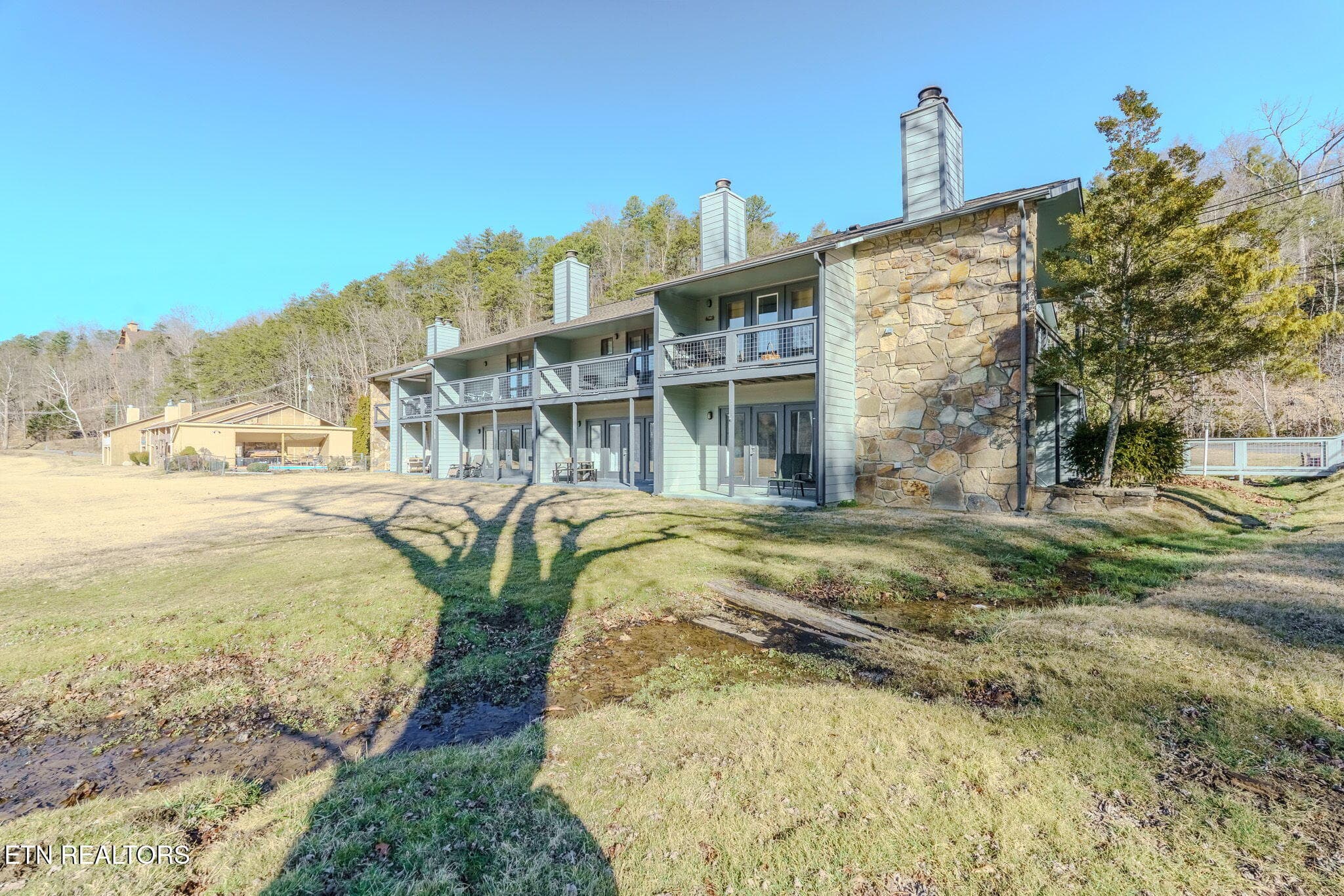 4164 Old Webb Creek Rd APT 5, Pittman Center, TN 37738