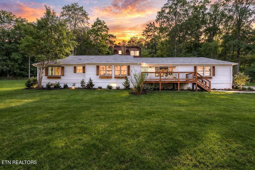 8016 Andersonville Pike, Knoxville, TN 37938