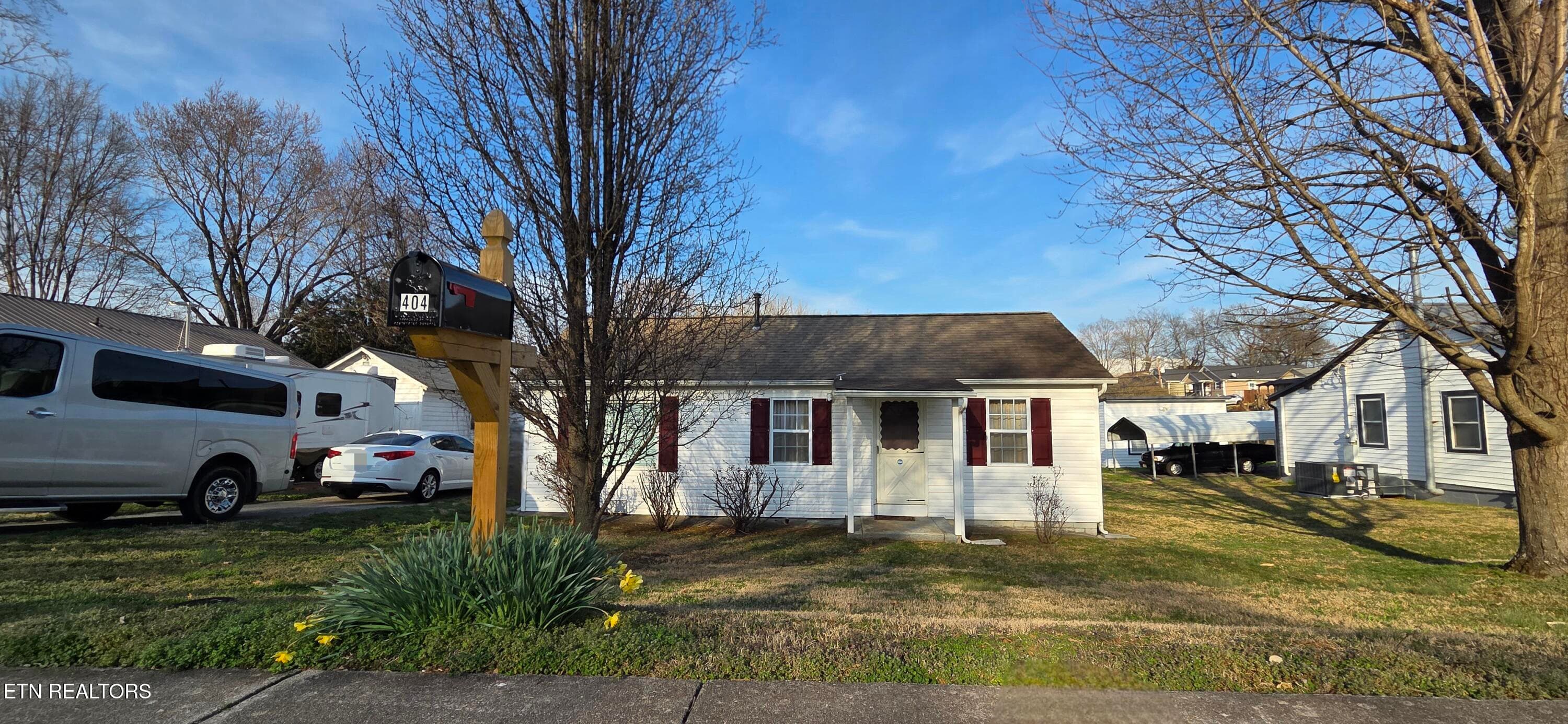 404 N 5th St, Maryville, TN 37804