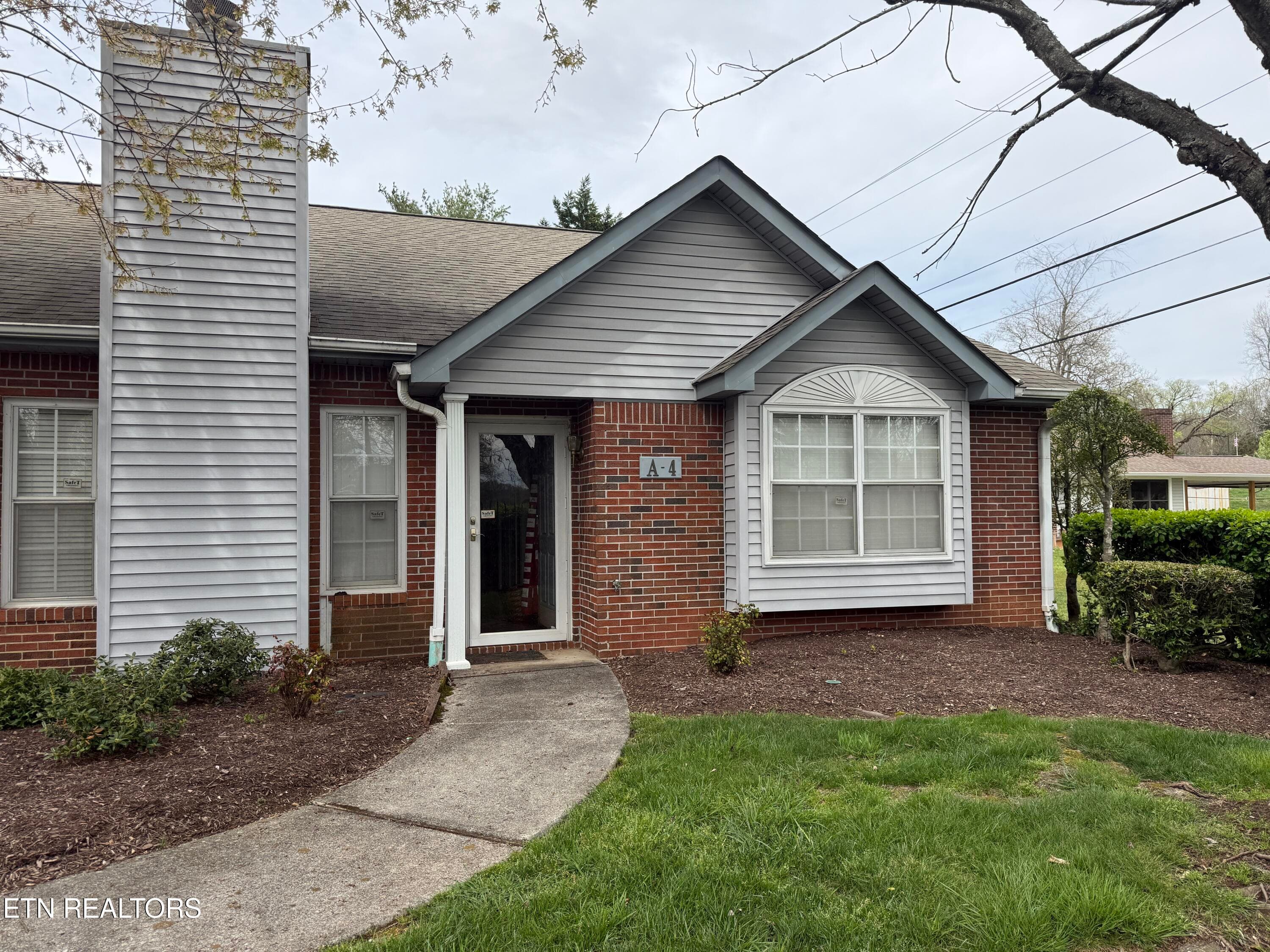 805 Cedar Lane A4, Knoxville, TN 37912