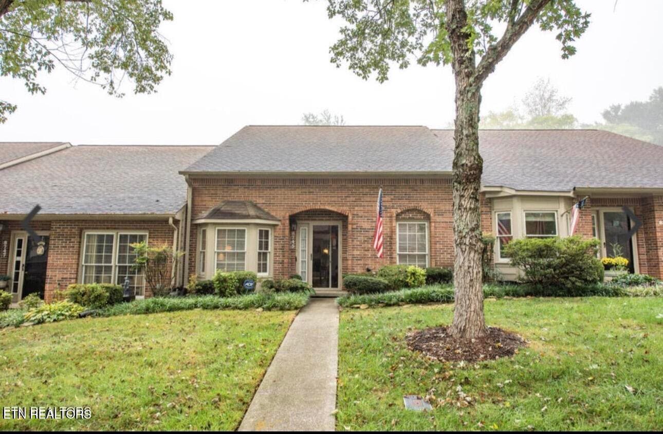 8745 Wimbledon Drive, Knoxville, TN 37923