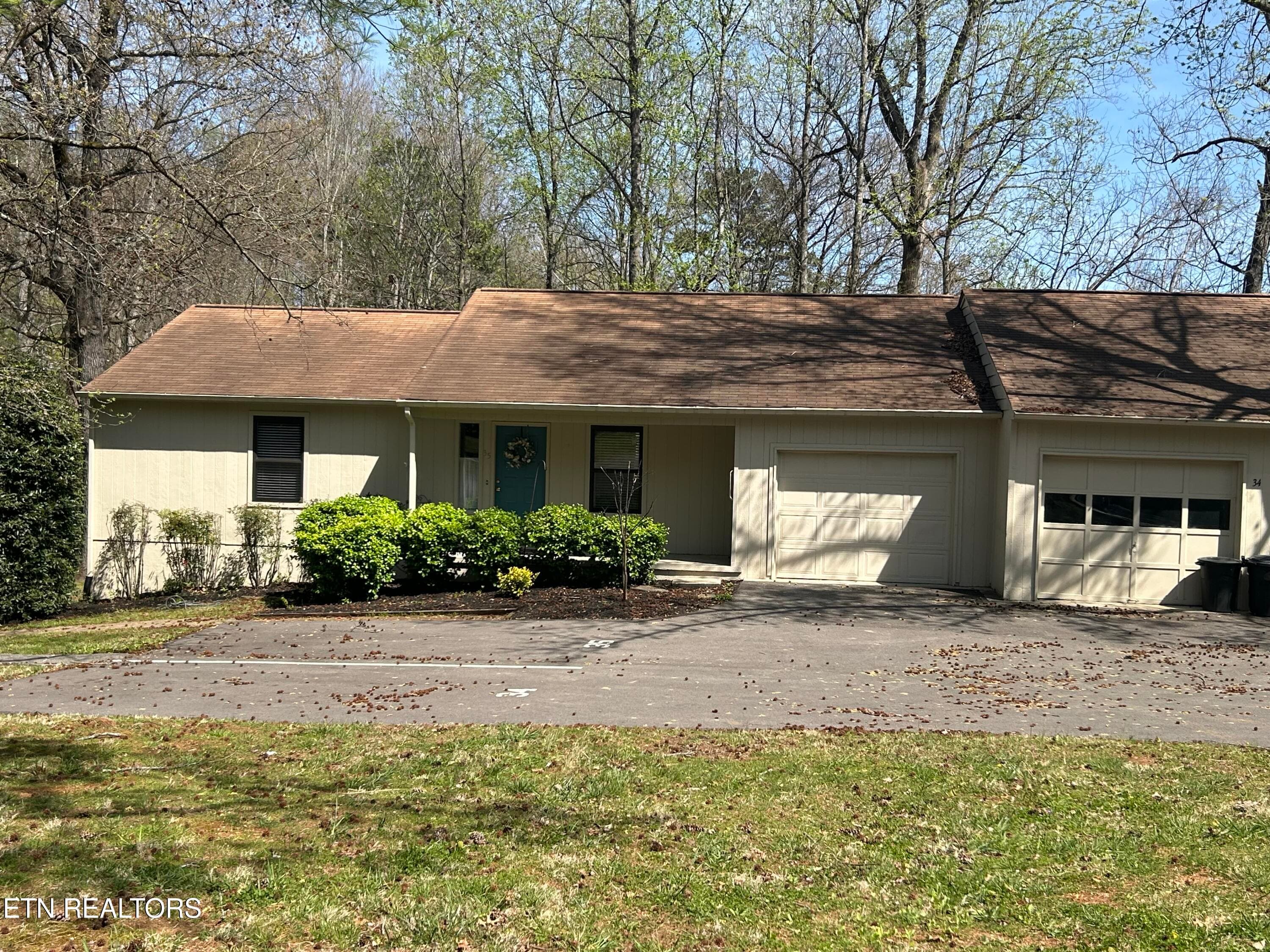 8500 Olde Colony Tr 35, Knoxville, TN 37923