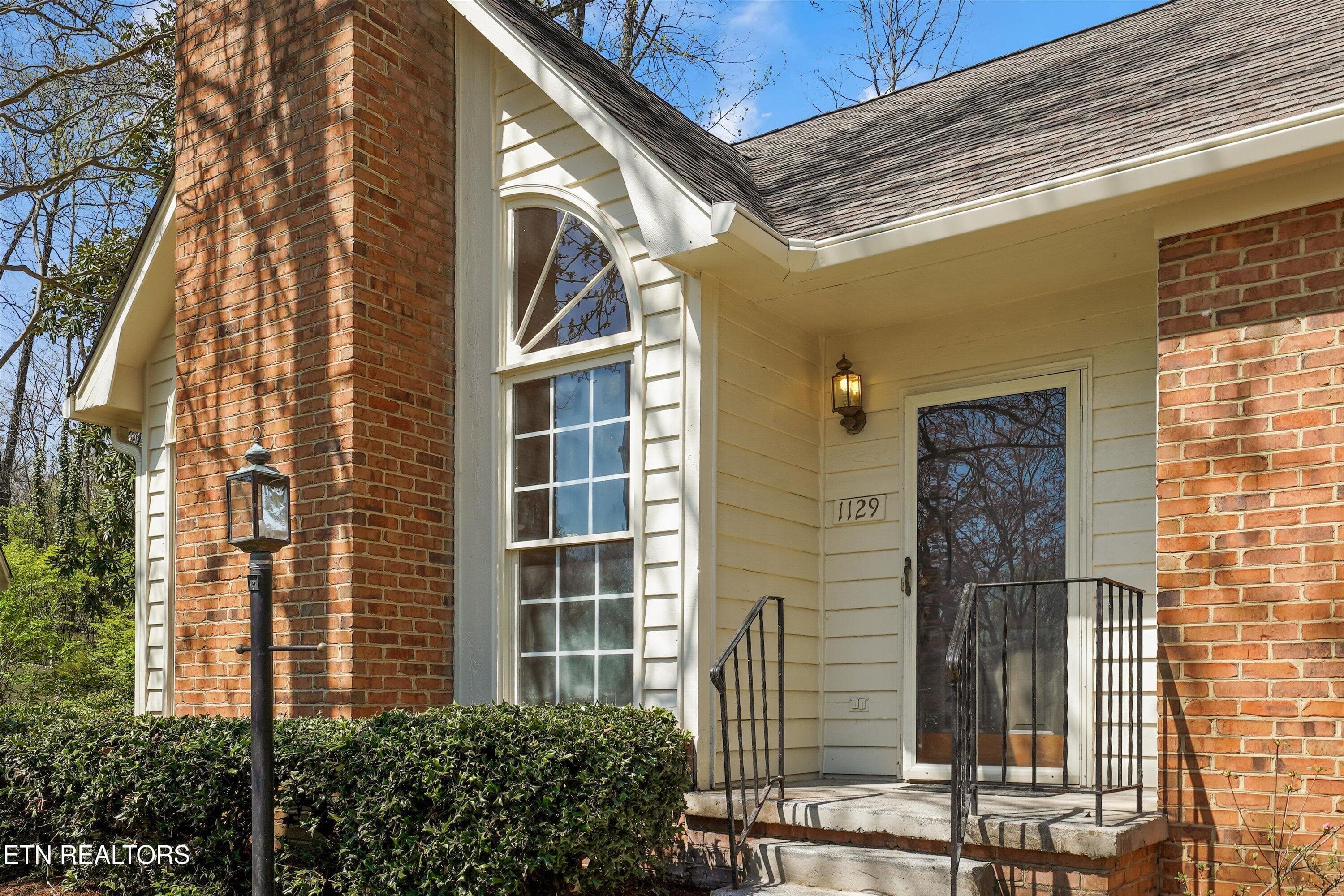 1129 Greywood Drive, Knoxville, TN 37923