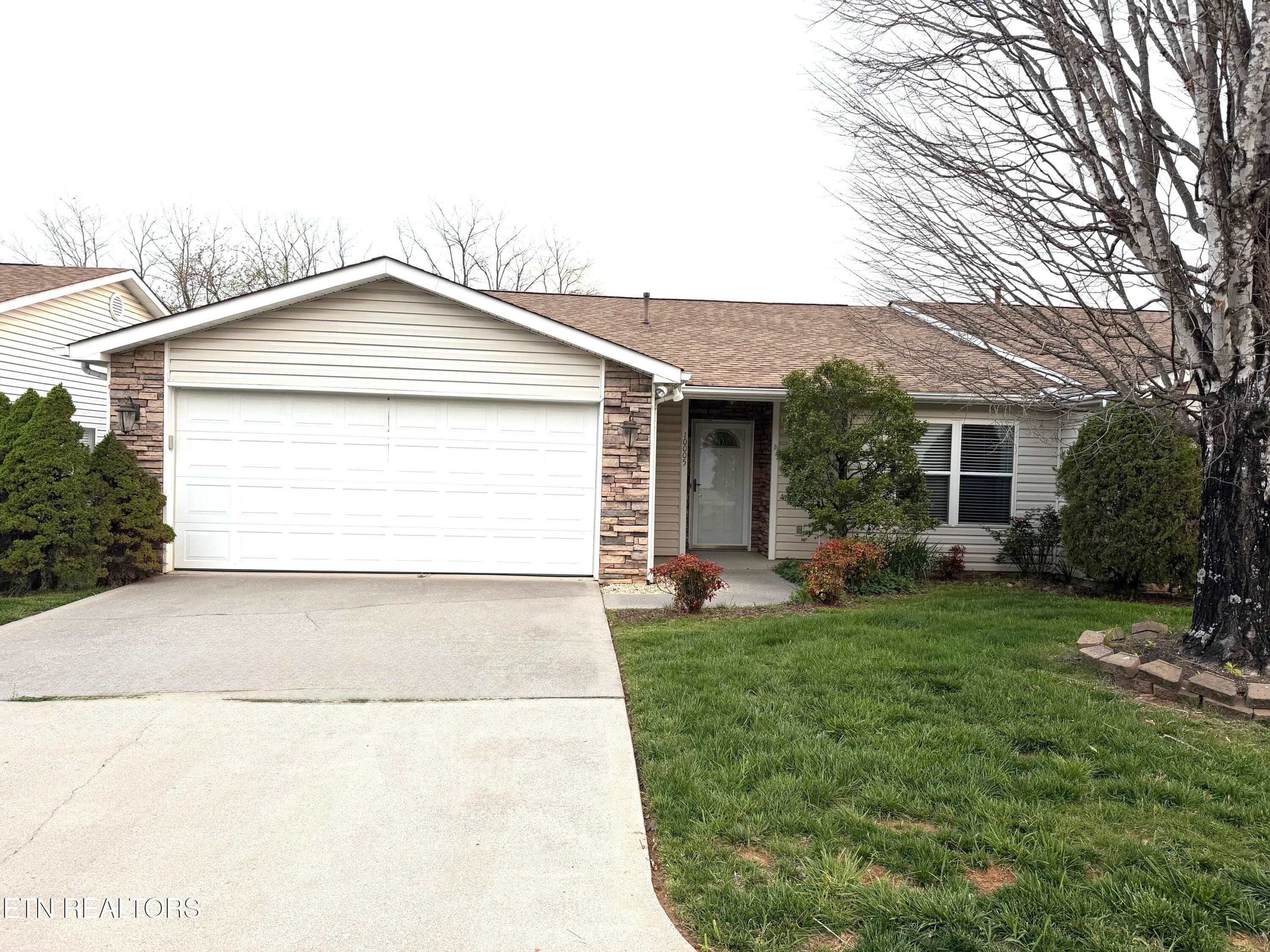 10005 Villa Ridge Way, Knoxville, TN 37932