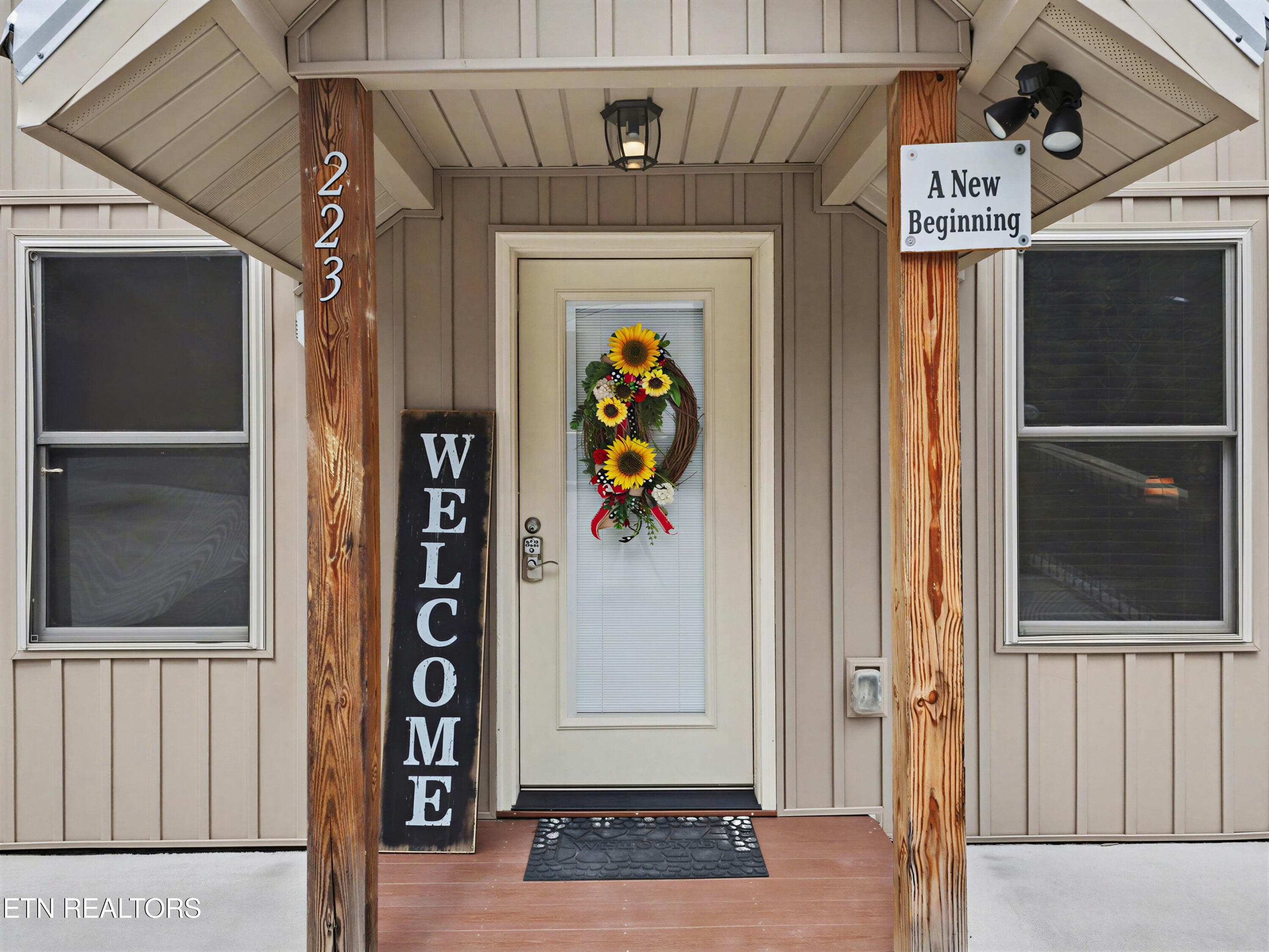 223 Chimney Tops Way, Gatlinburg, TN 37738