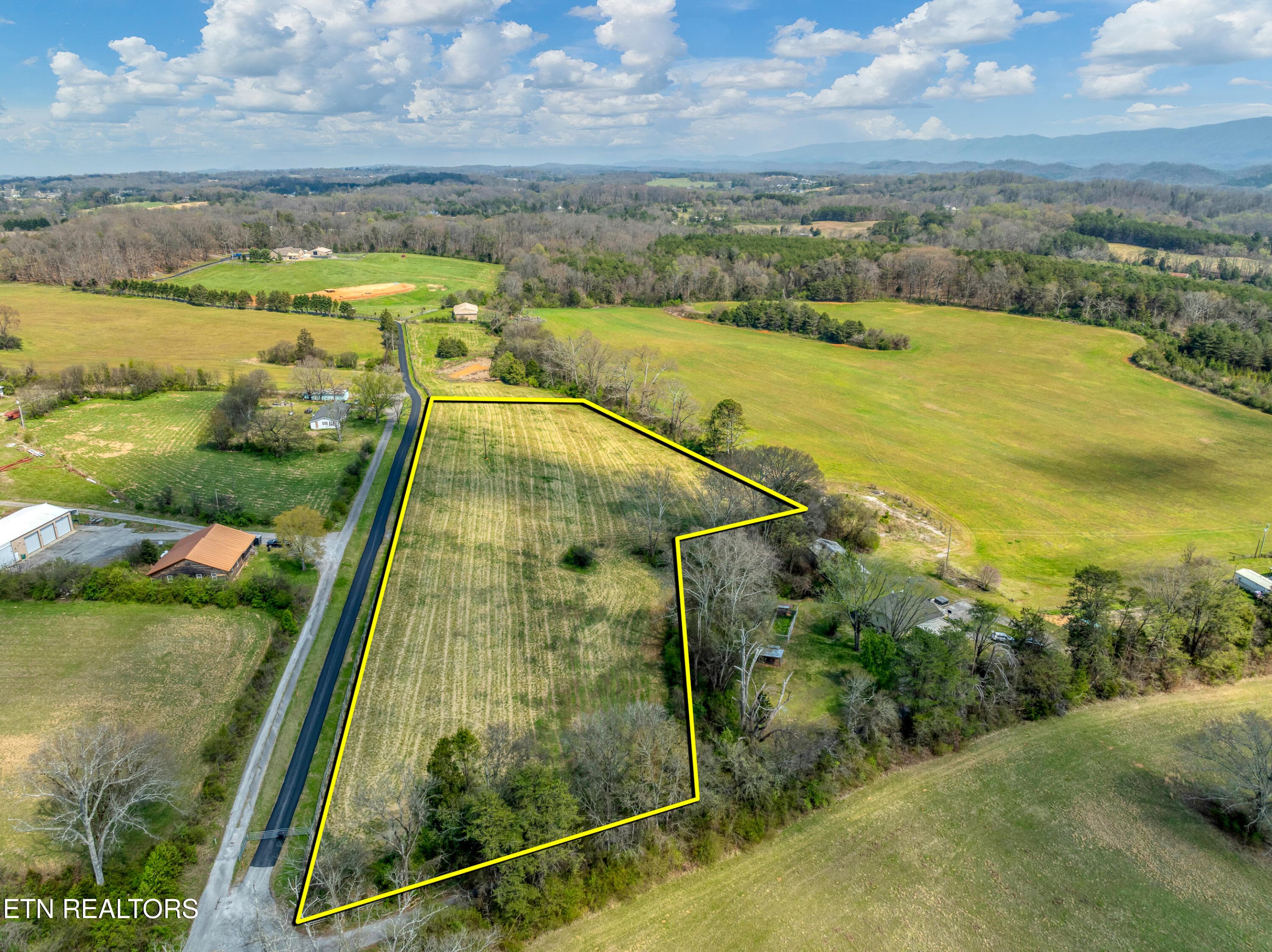 1220 Floyd Walker Rd #3, Maryville, TN 37801