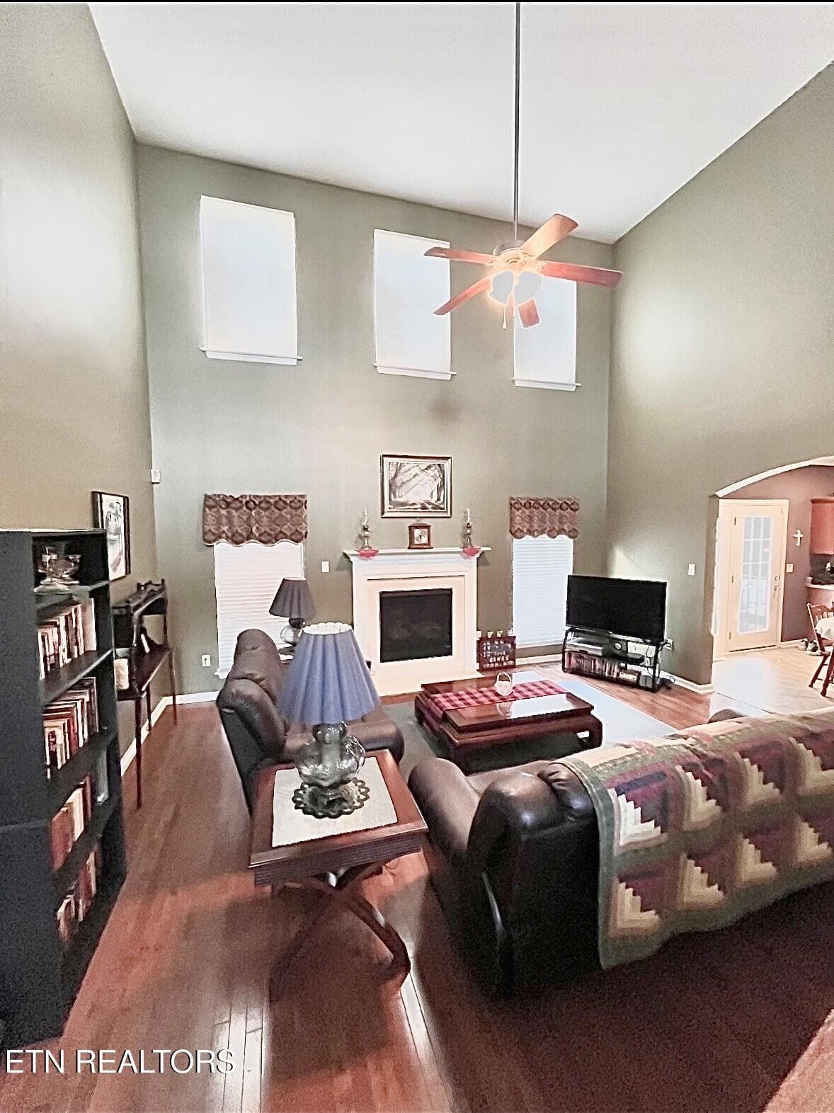 1524 Cutters Run Lane, Knoxville, TN 37932