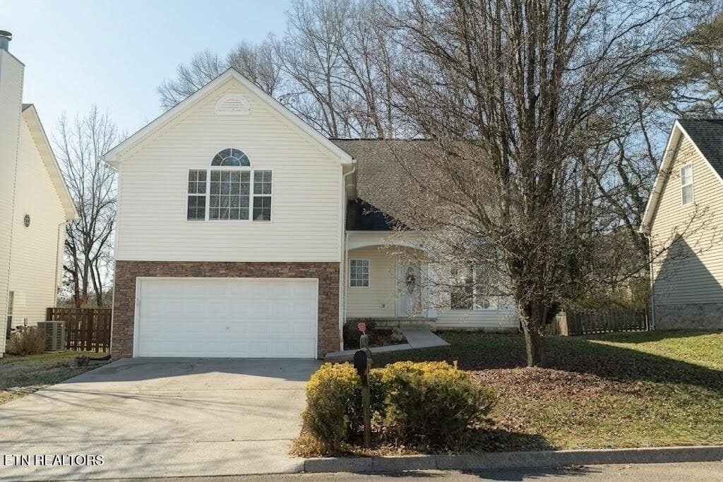 929 Station View Rd, Knoxville, TN 37919