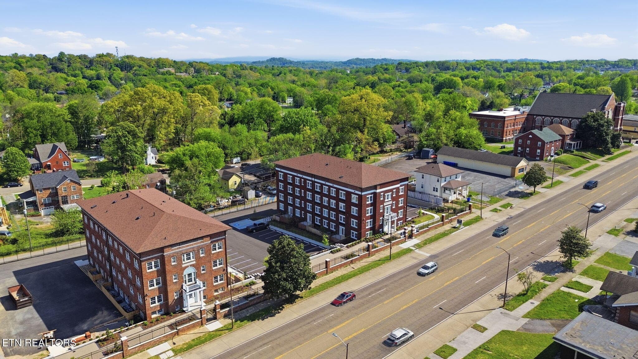 2724 E Magnolia Ave 401, Knoxville, TN 37914