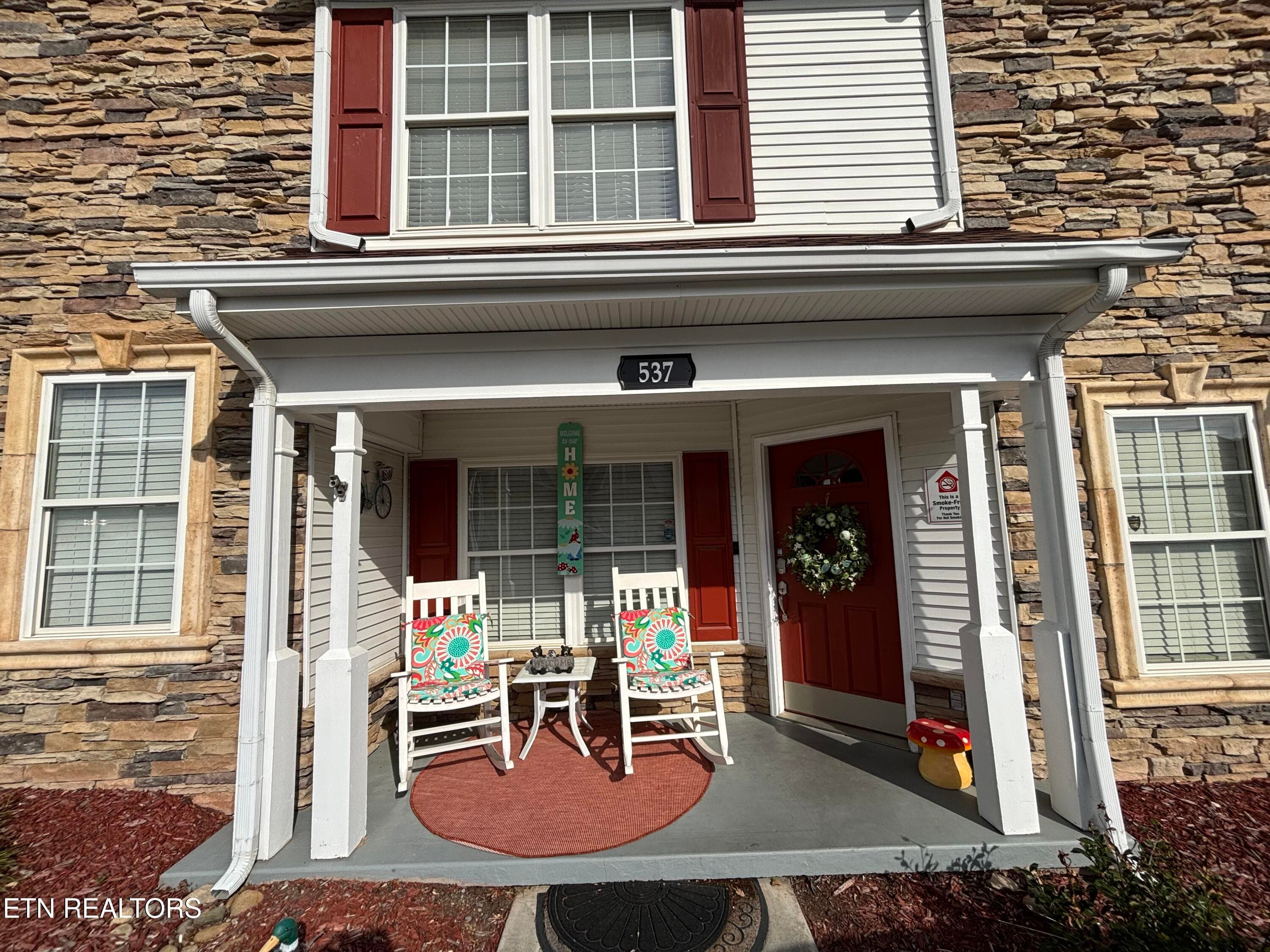 537 Orchard Valley Way, Pigeon Forge, TN 37862