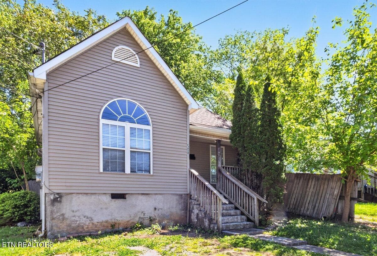 508 E Woodland Ave, Knoxville, TN 37917