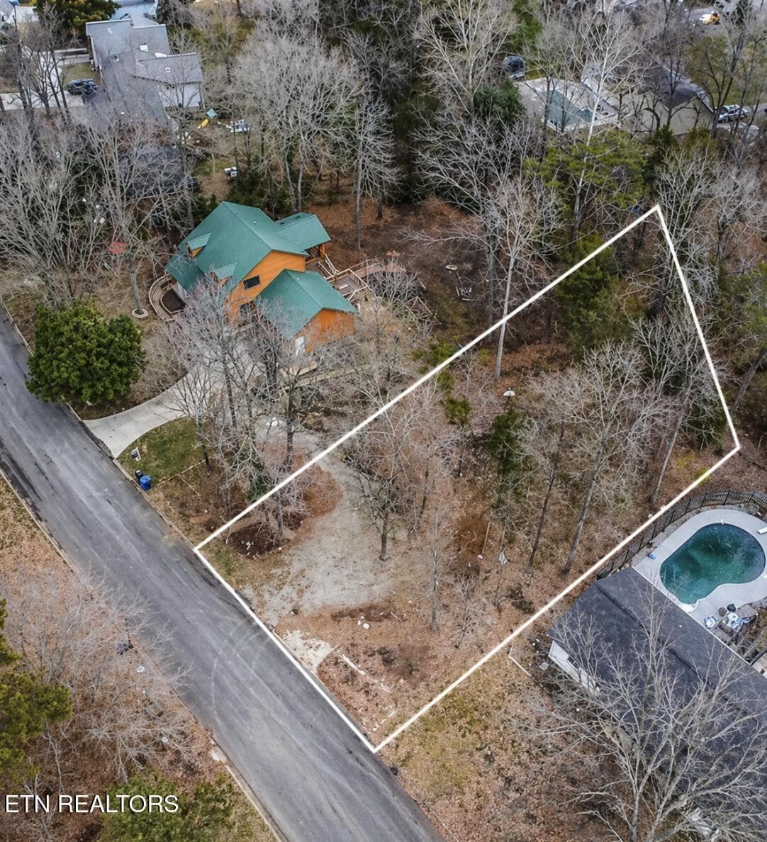 Claremont Rd, Oak Ridge, TN 37830
