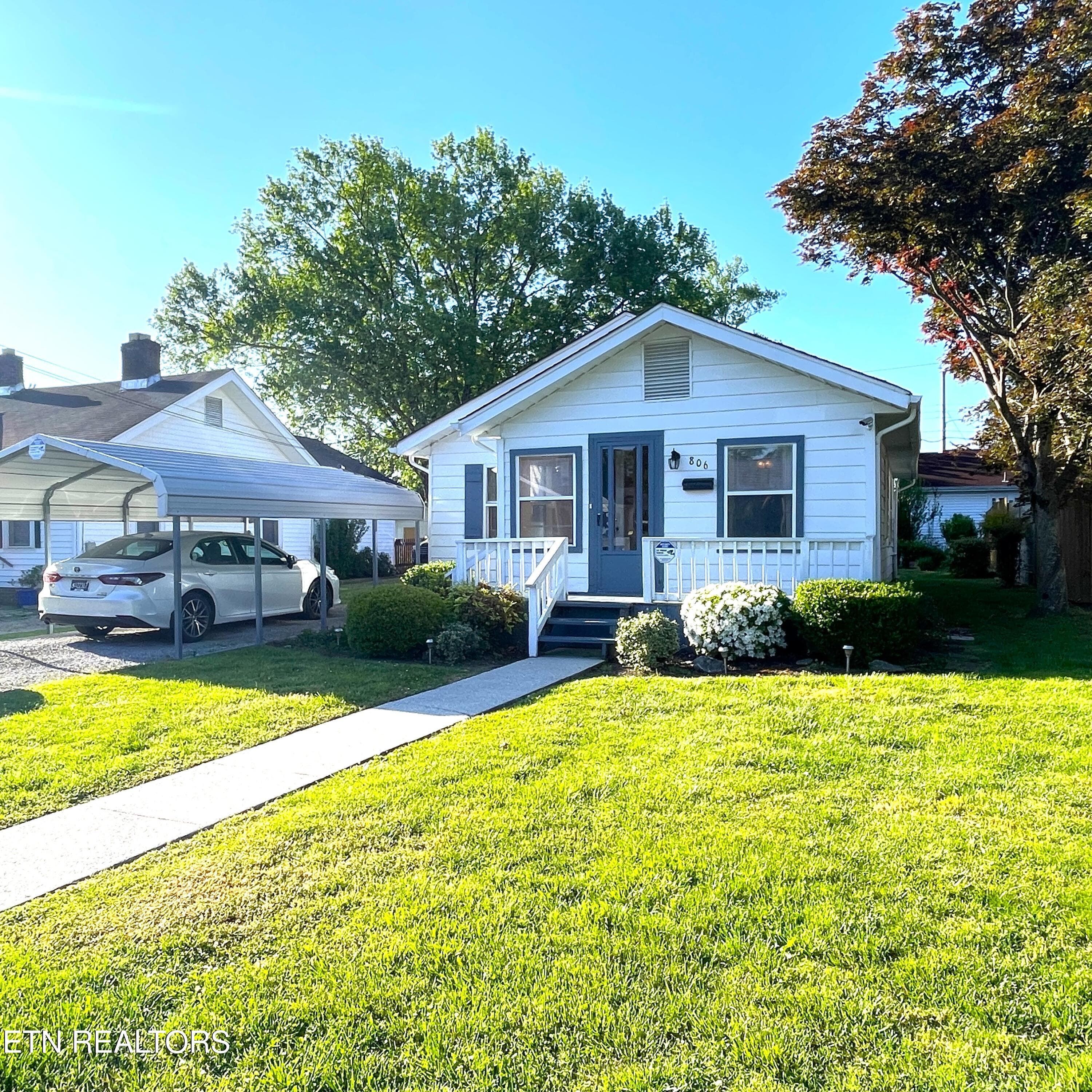 806 Radford Place, Knoxville, TN 37917
