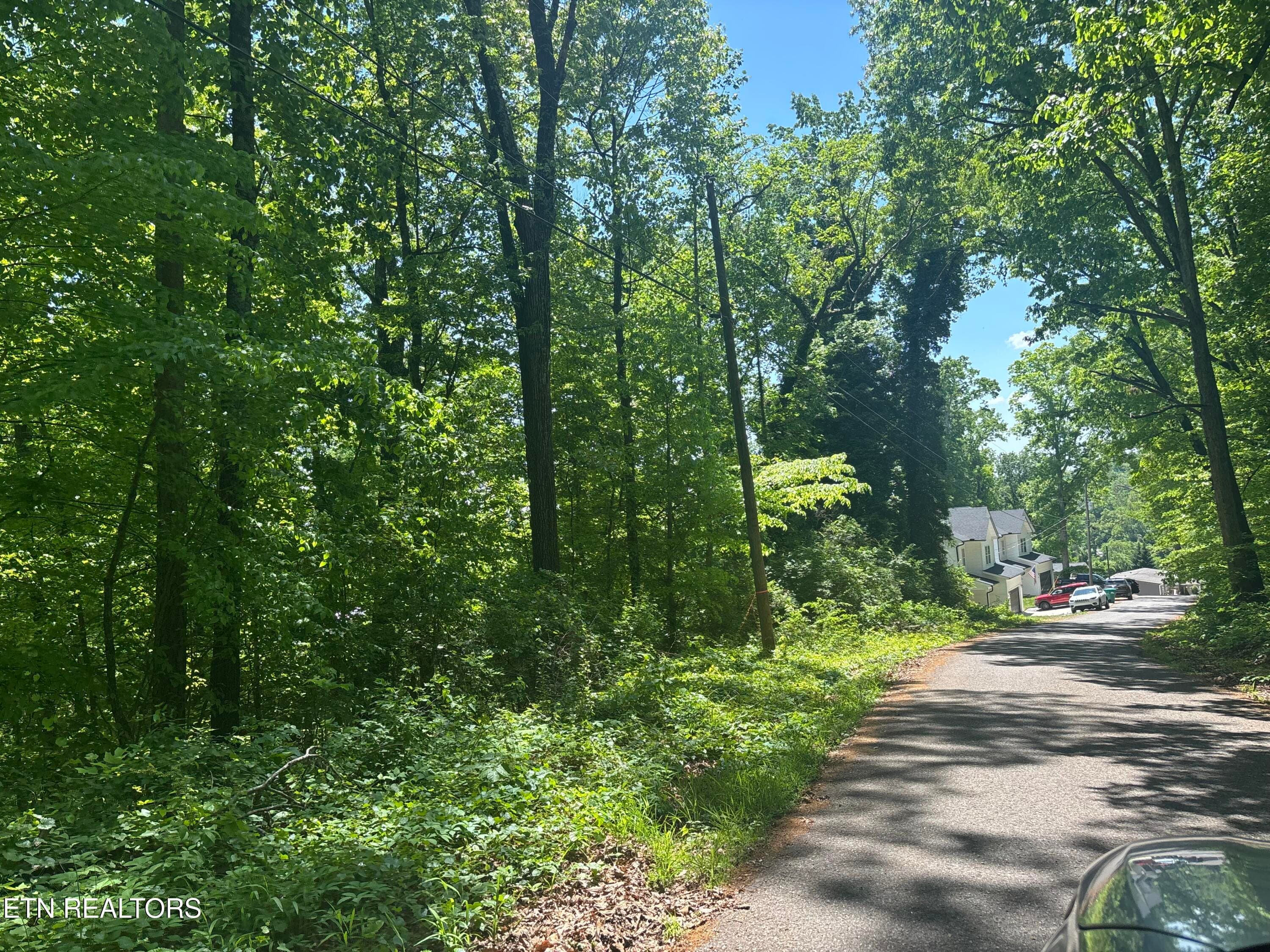 1160 Navy Drive SW, Knoxville, TN 37920