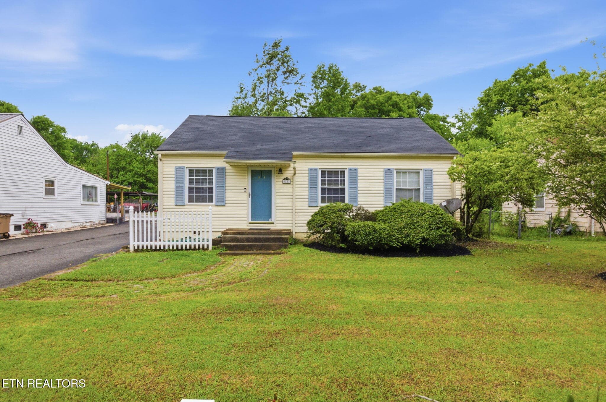 3113 Boright Drive, Knoxville, TN 37917