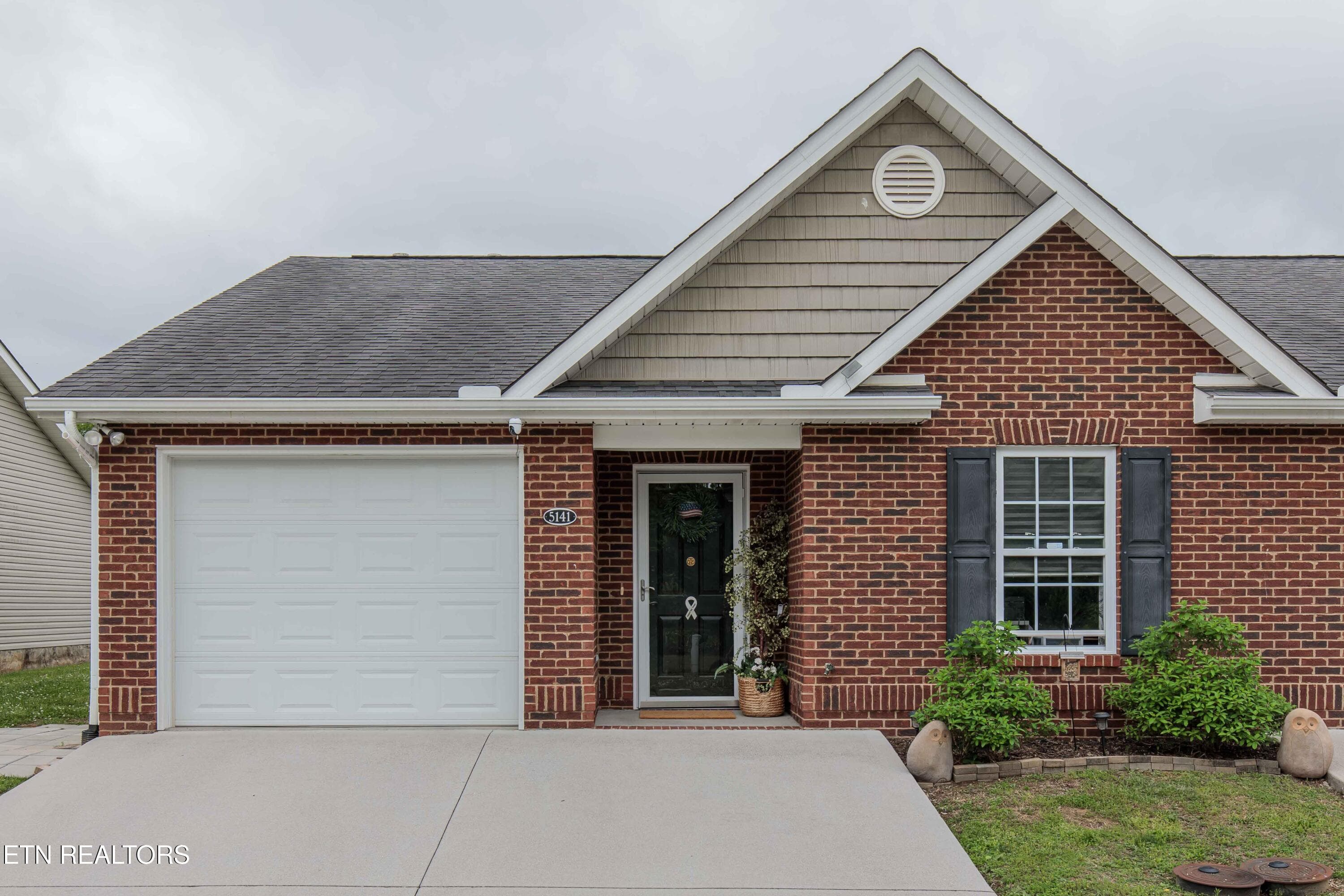 5141 Spring Petal Way, Knoxville, TN 37912