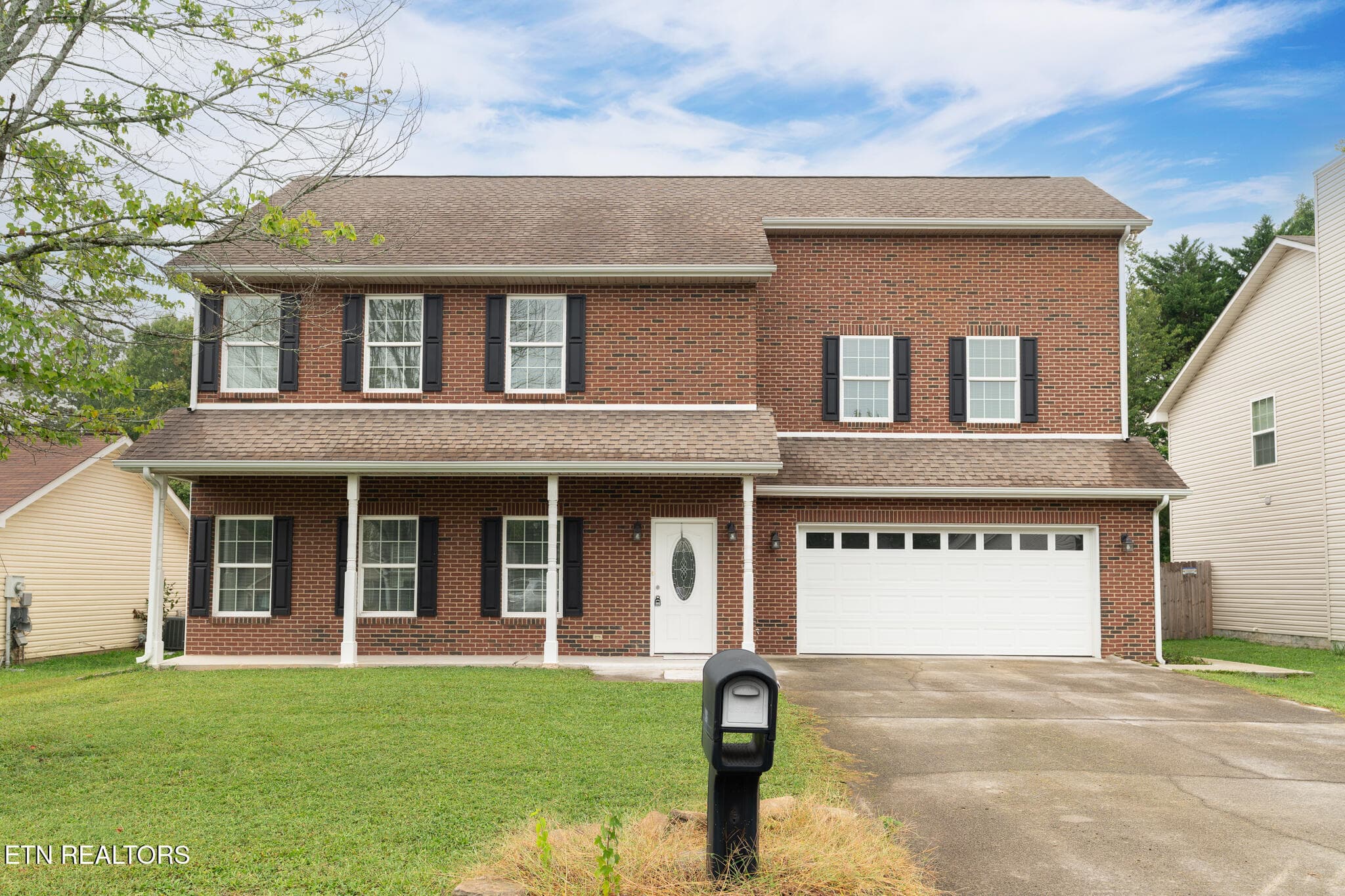 819 Dowry Lane, Knoxville, TN 37919