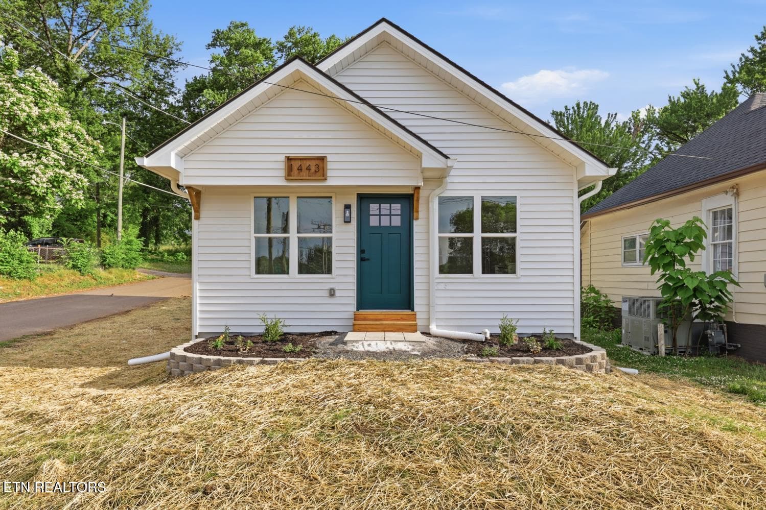 1443 Beaumont Ave, Knoxville, TN 37921