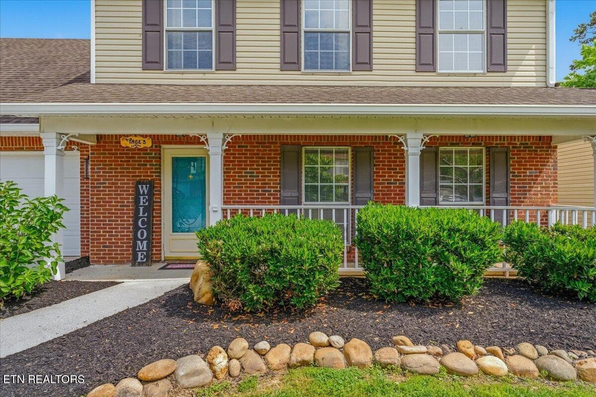 8132 Legacy Lane, Knoxville, TN 37919
