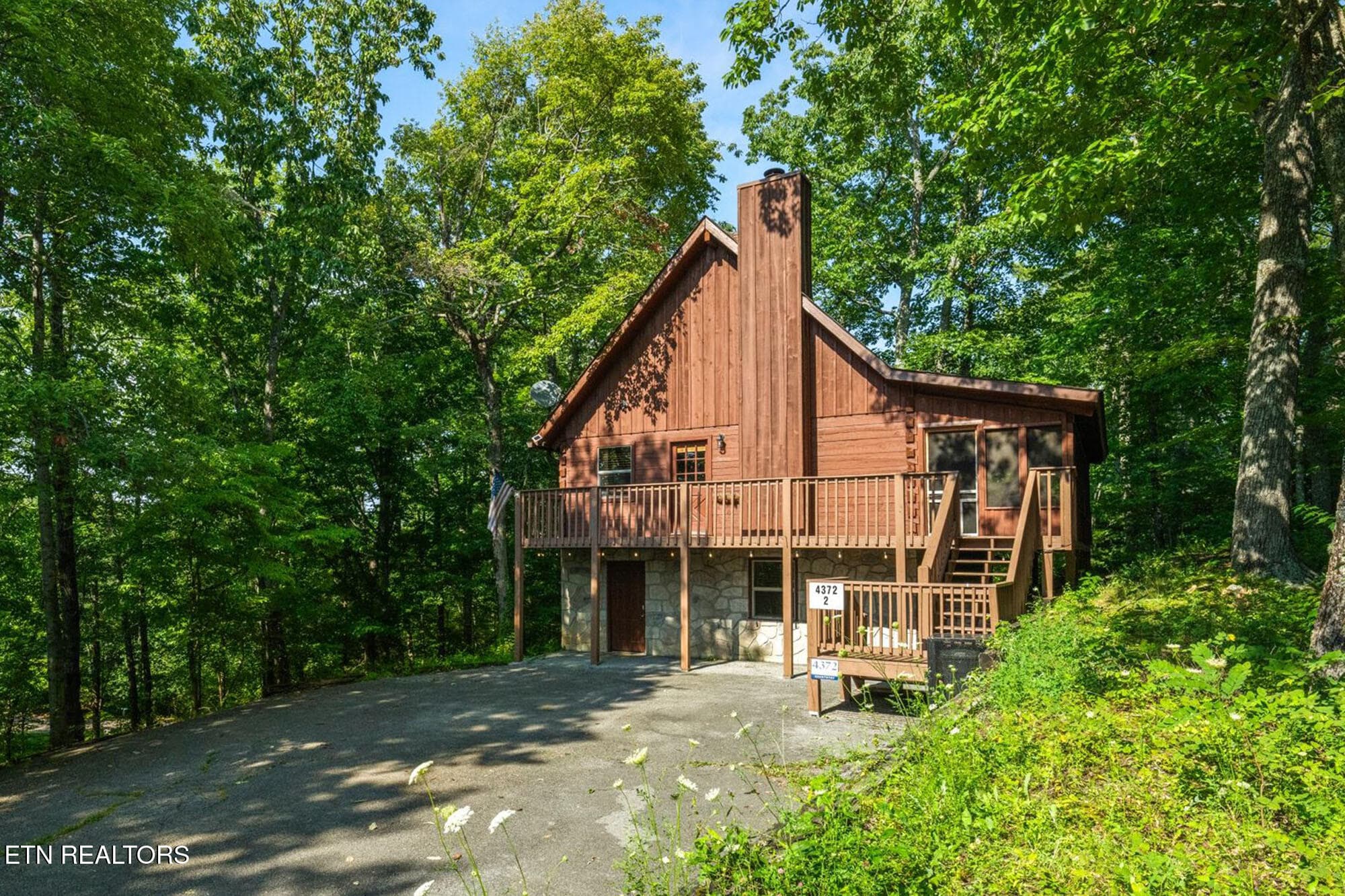 4372 Boogertown Rd APT 2, Sevierville, TN 37876