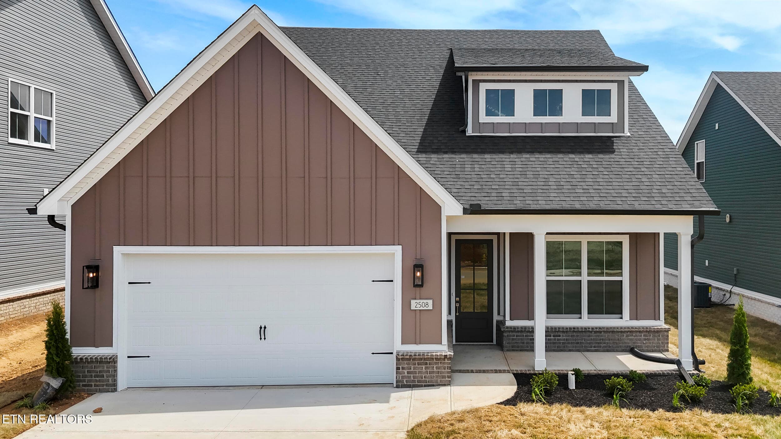 2508 Maroon Bells Rd, Knoxville, TN 37932