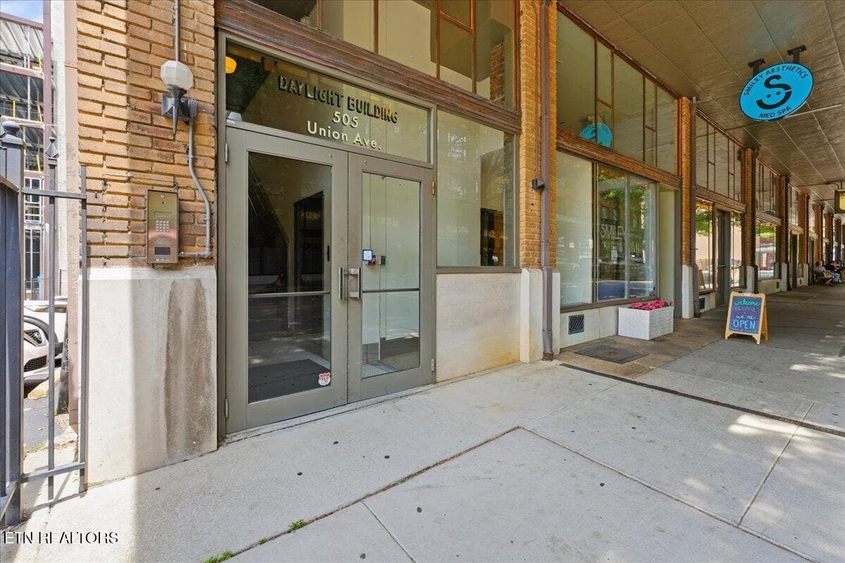 505 Union Ave 208, Knoxville, TN 37902