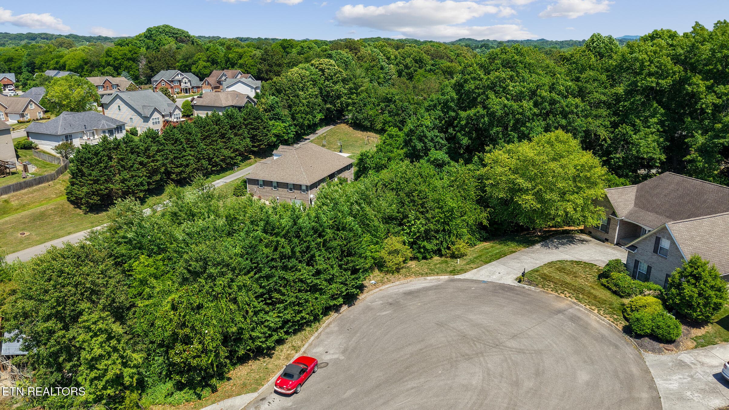 9316 Sway Branch Lane, Knoxville, TN 37922