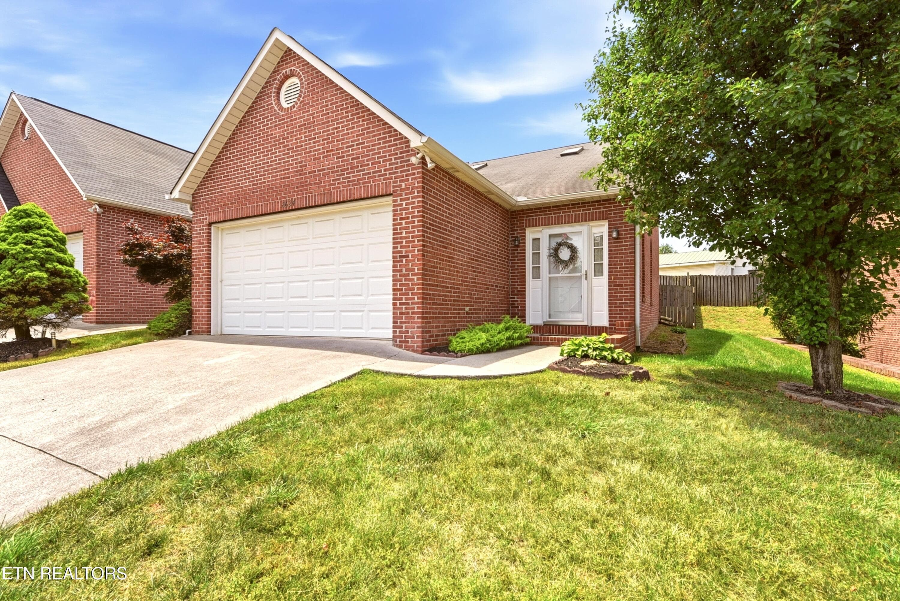 8624 Constance Way, Knoxville, TN 37923