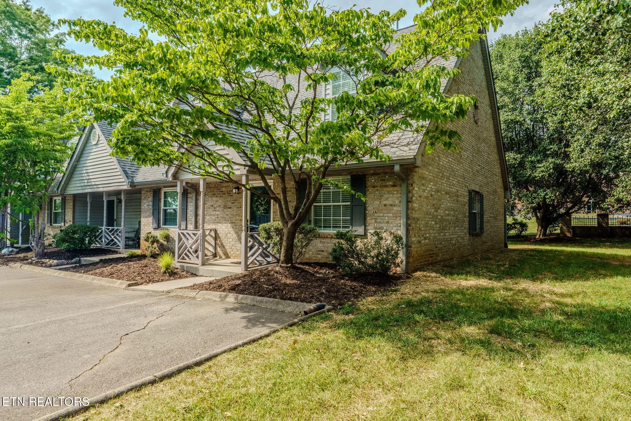 5201 Trace Manor Lane, Knoxville, TN 37912