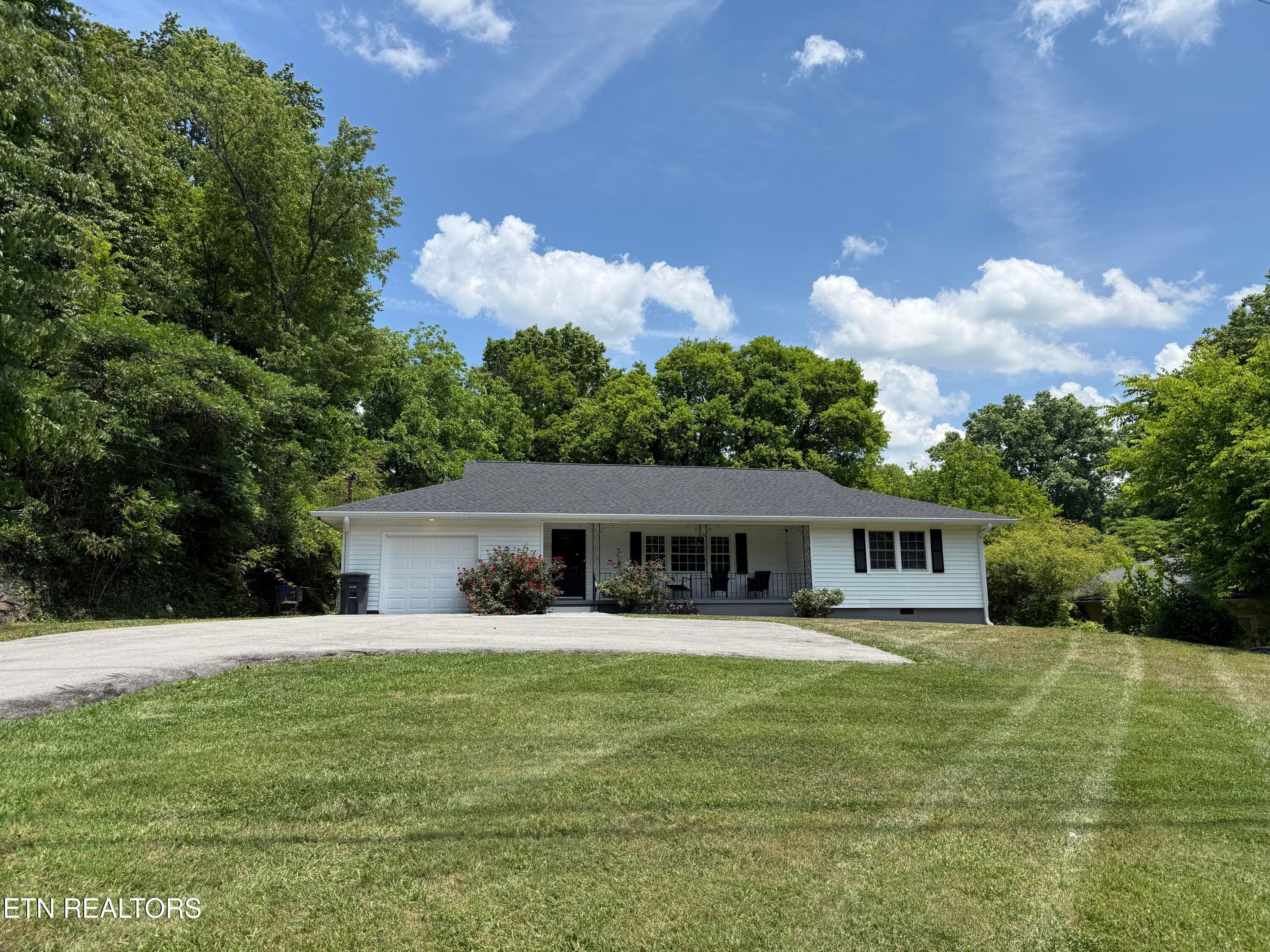 5504 Chapman Hwy, Knoxville, TN 37920
