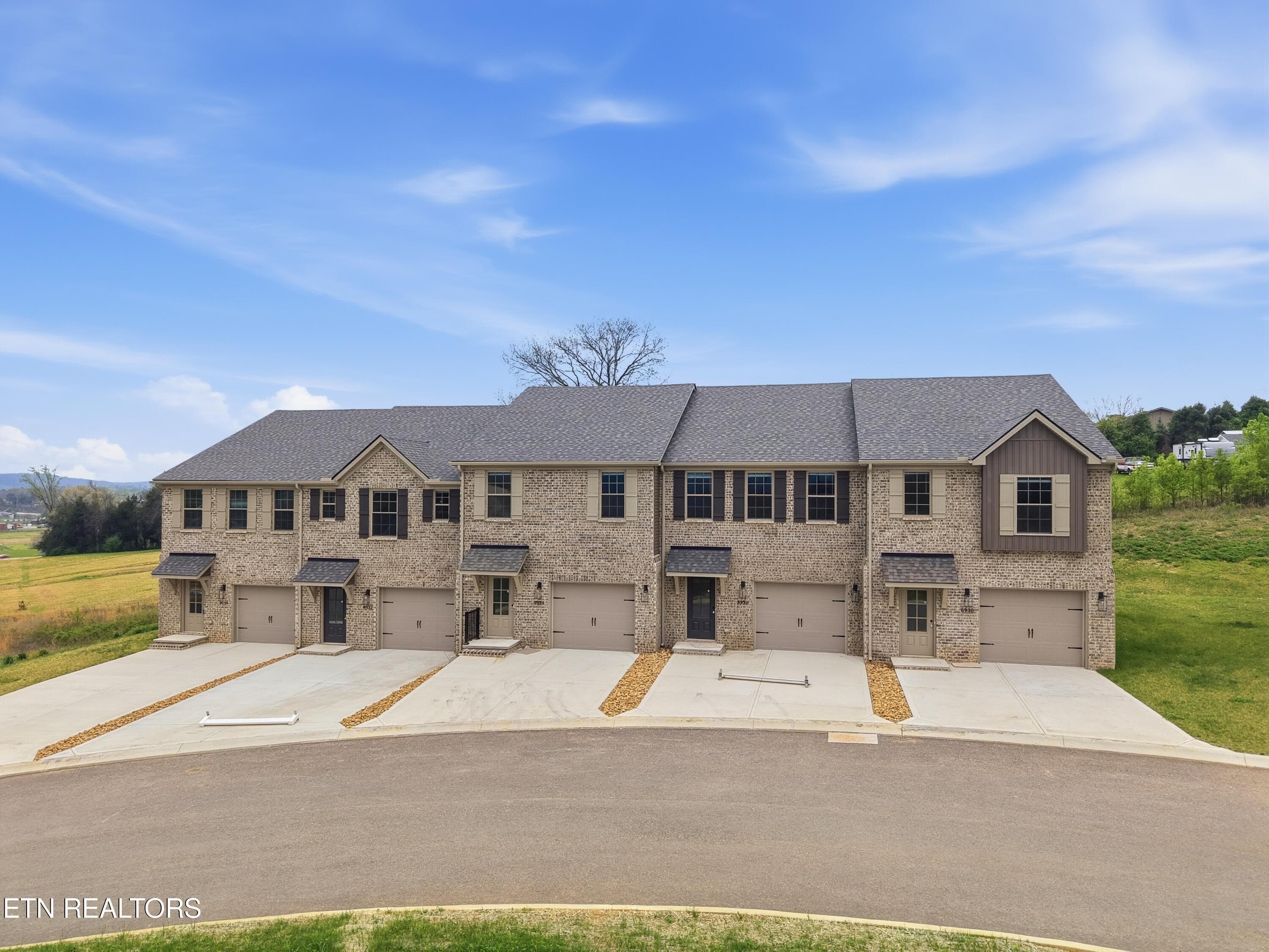 8934 Keenberg Lane, Knoxville, TN 37931