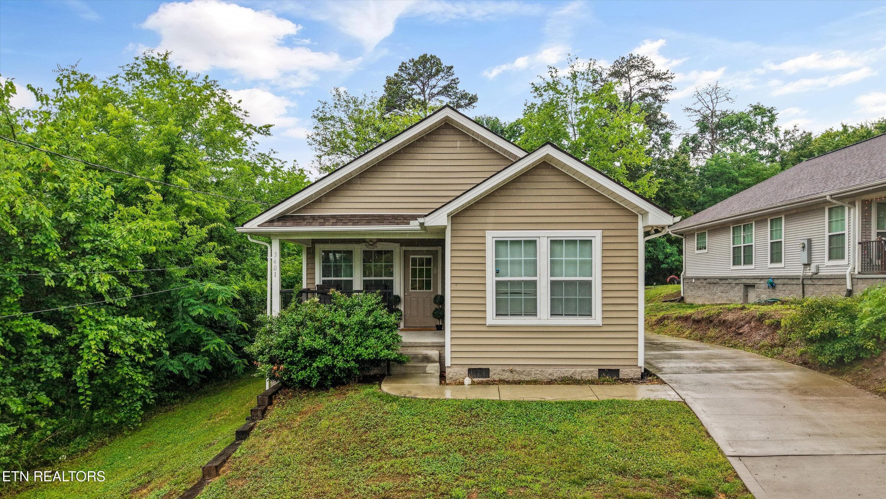 3401 Bishop St, Knoxville, TN 37921