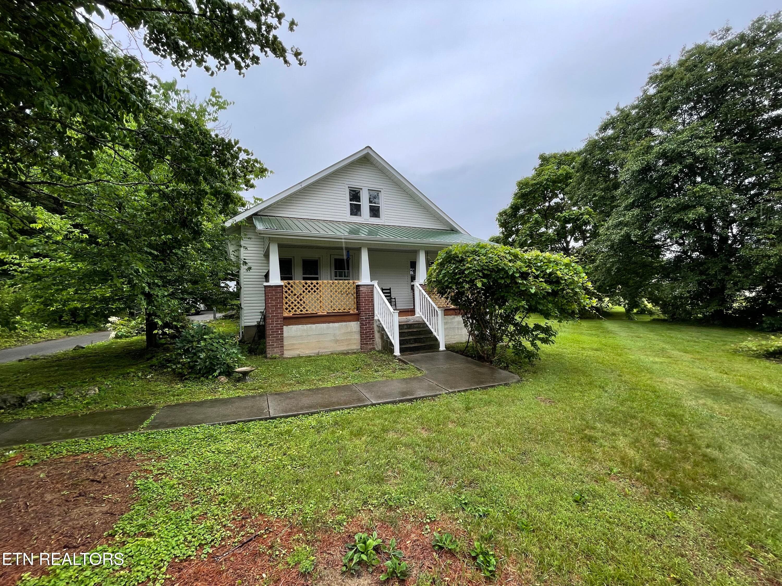 191 Walker Ford Rd, Maynardville, TN 37807
