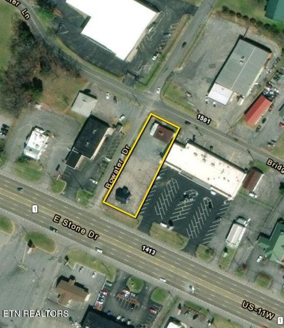 1400 E Stone Drive, Kingsport, TN 37660