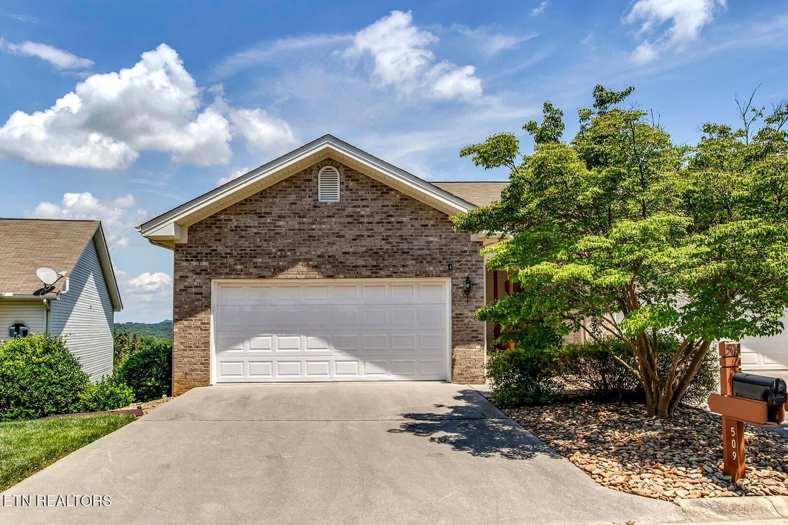 509 Cimarron Circle, Loudon, TN 37774
