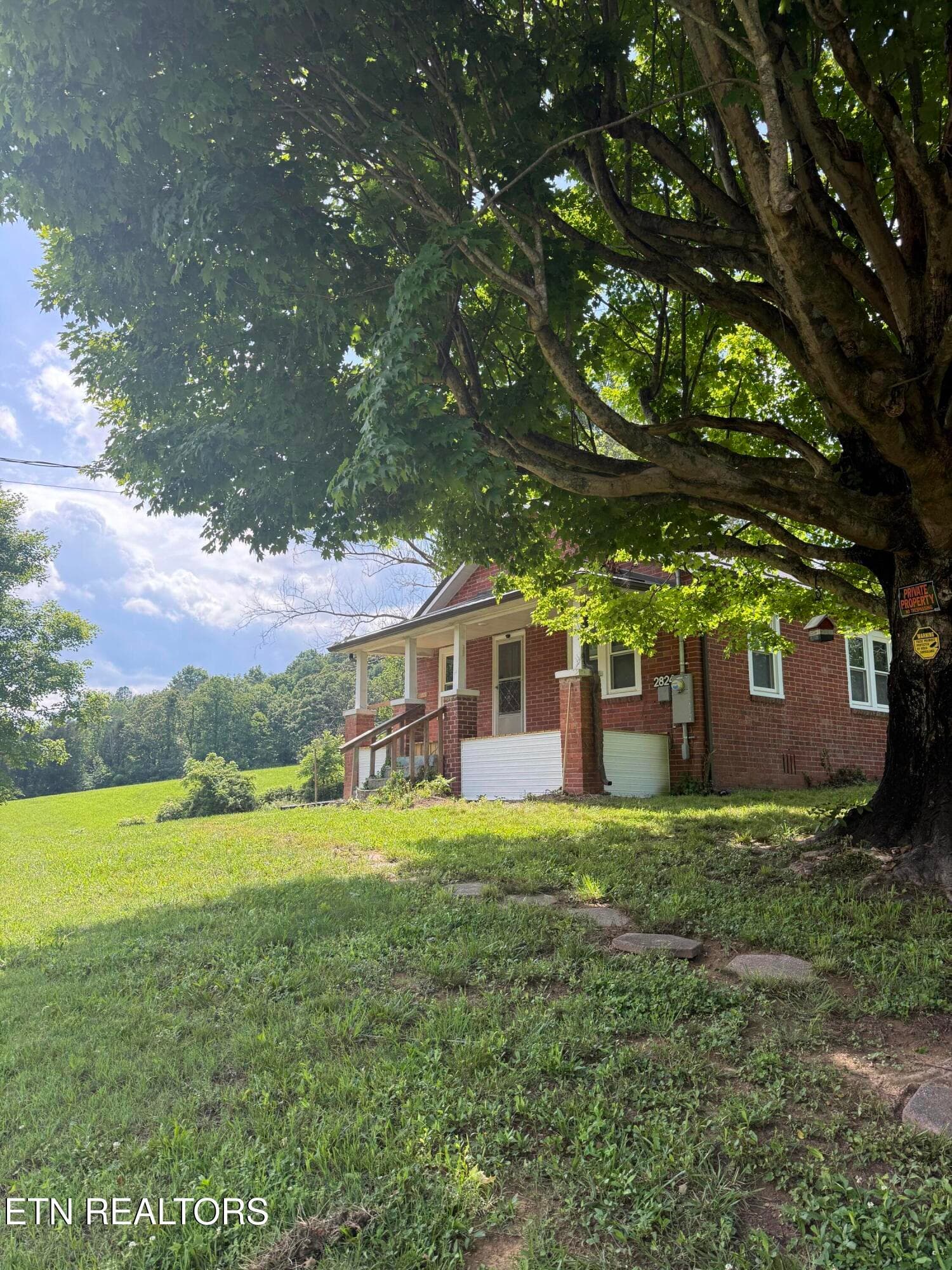 2824 Goshen Valley (5 acres) Rd, Church Hill, TN 37642