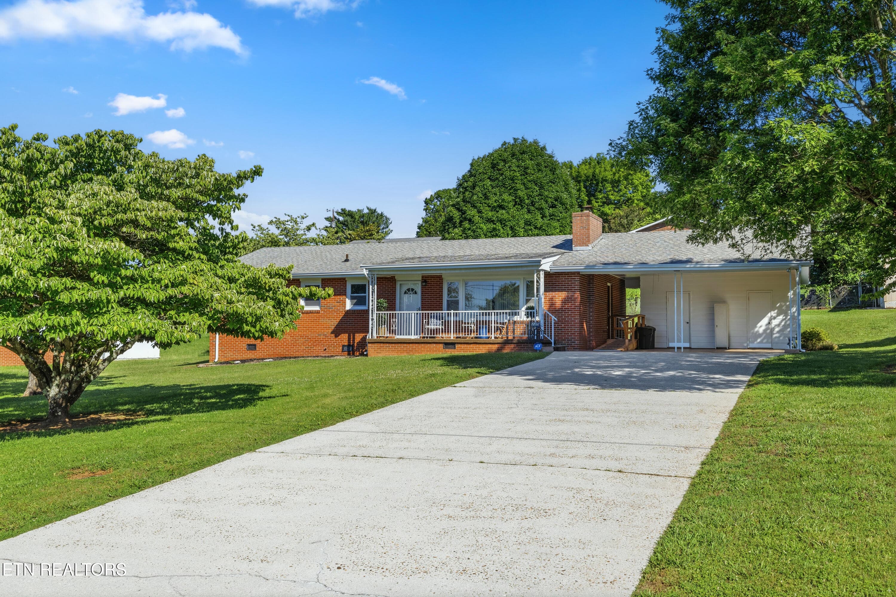 225 Madora Drive, Powell, TN 37849