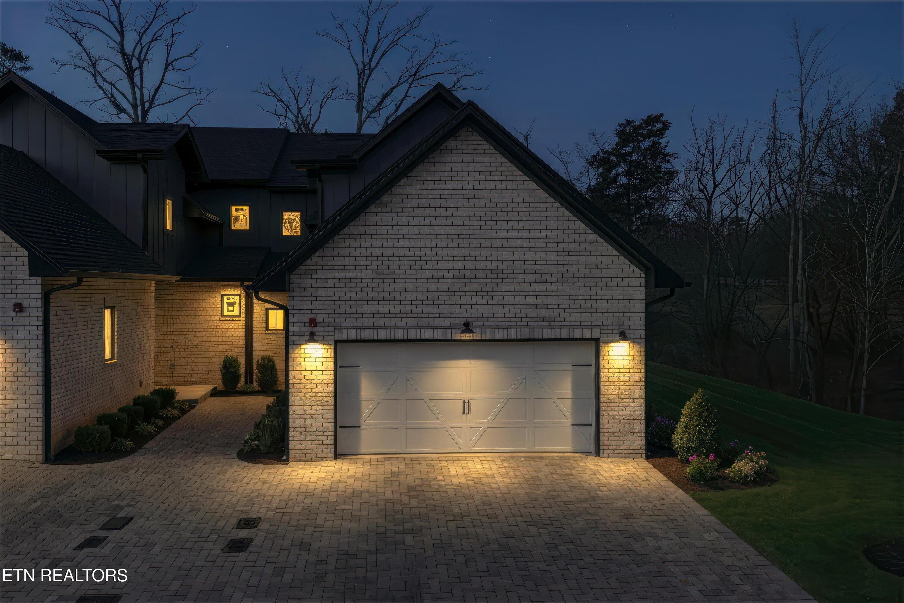 631 October Glory Lane, Knoxville, TN 37934